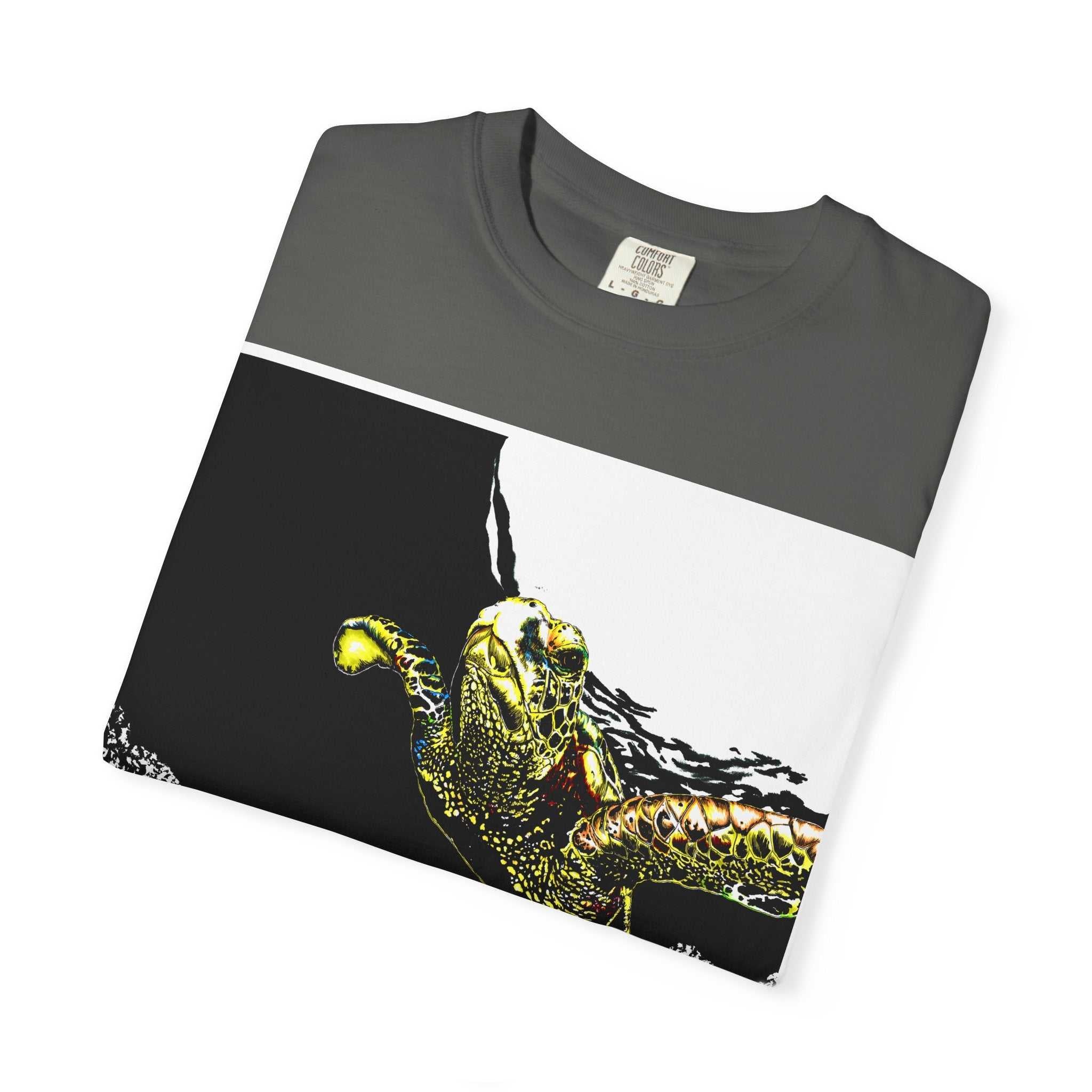 Discover the perfect blend of style and comfort with our Sea Turtle Garment-Dyed Graphic Tee - Unisex Ocean. Embrace the ocean and elevate your wardrobe today!
