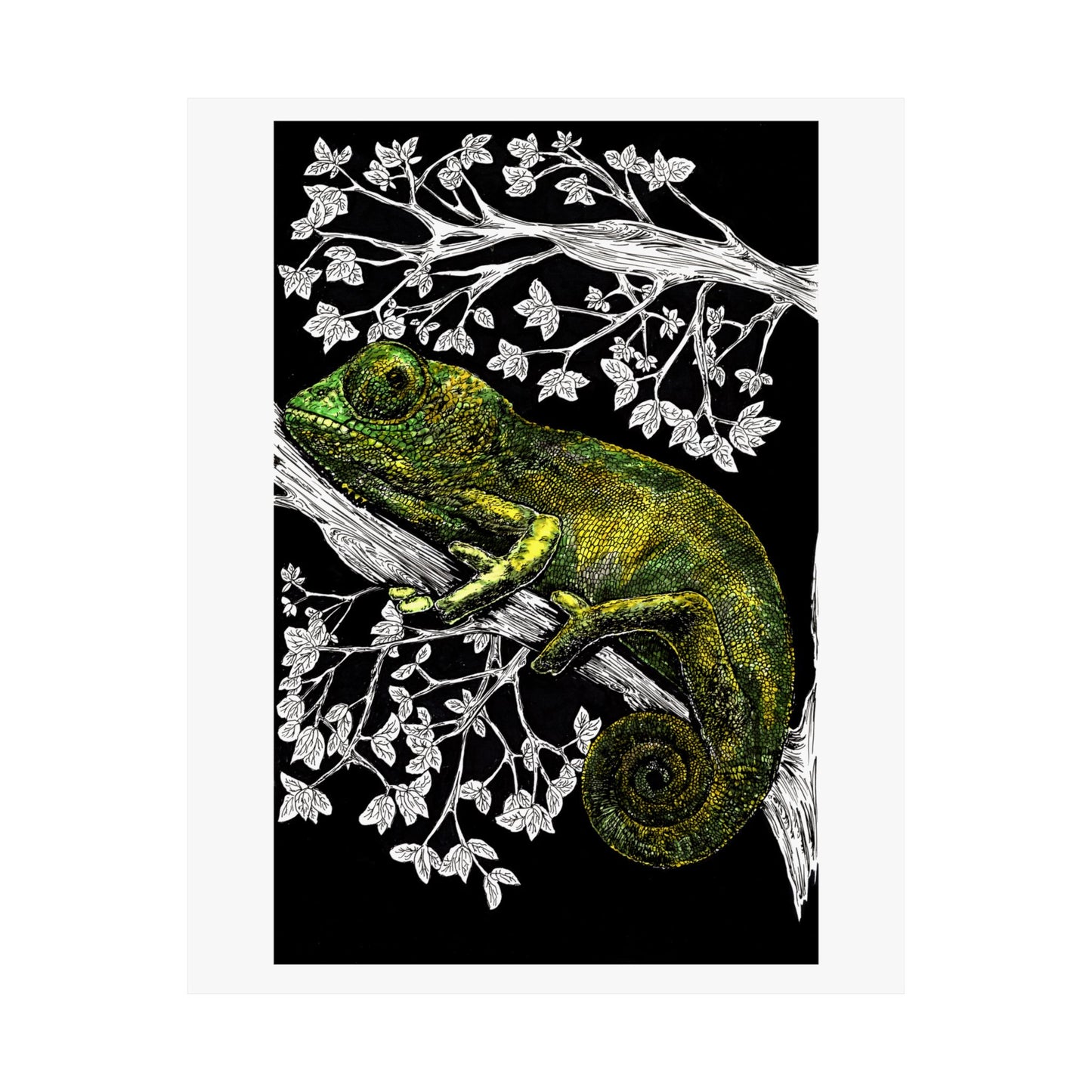 Vibrant Chameleon Satin Poster - 300gsm Wall Art for Nature Lovers