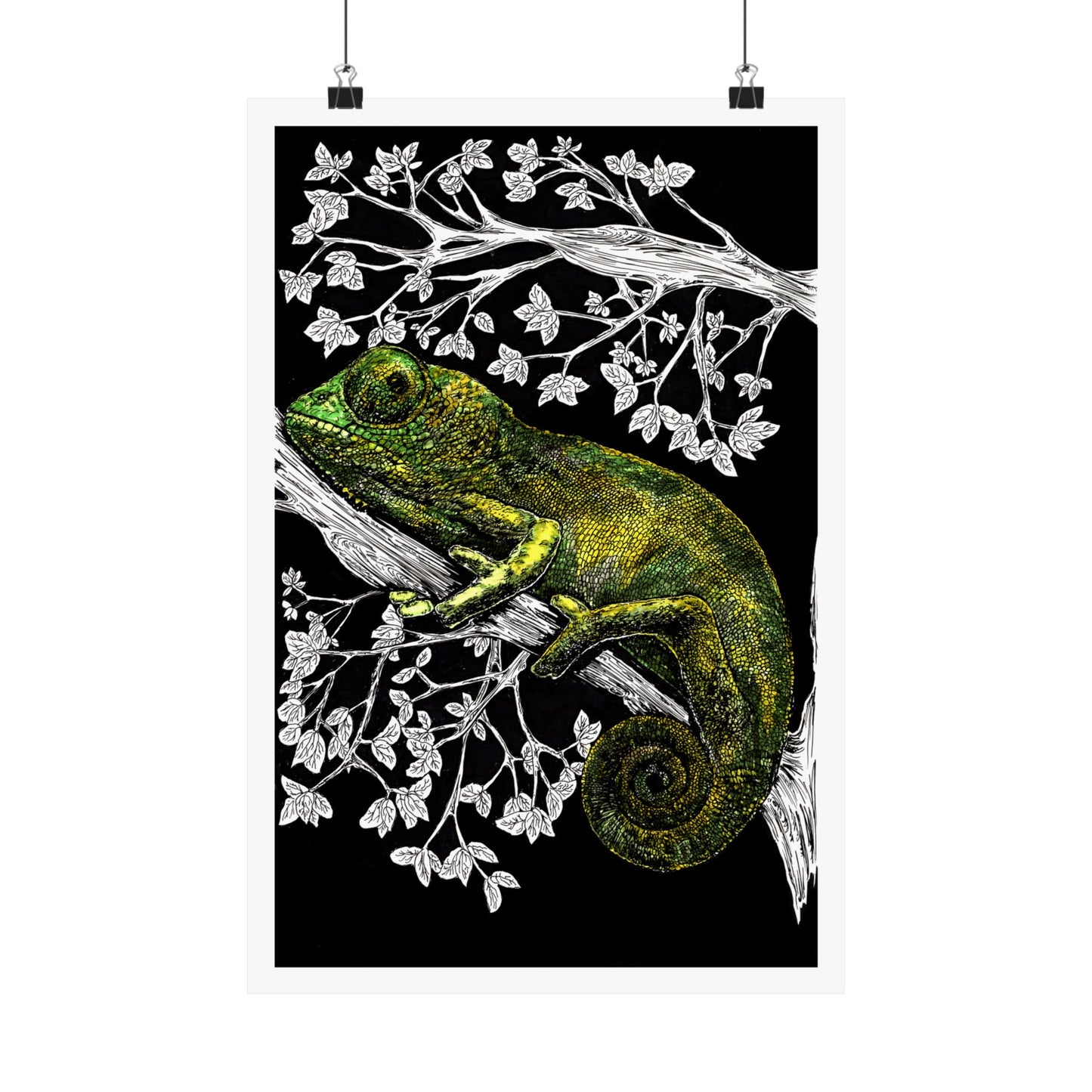 Vibrant Chameleon Satin Poster - 300gsm Wall Art for Nature Lovers