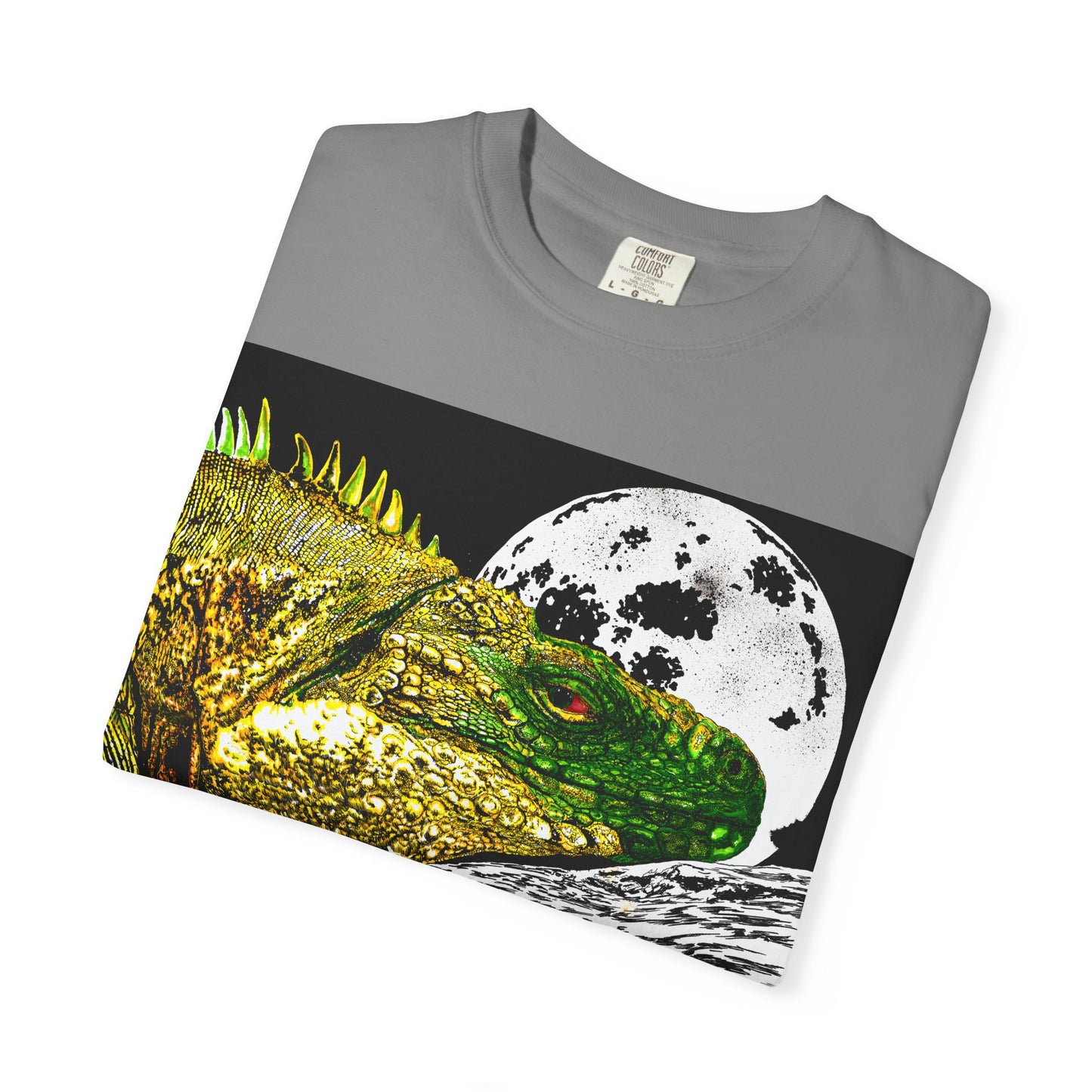 Graphic Iguana Moon Unisex T-Shirt - Nature Inspired Tee