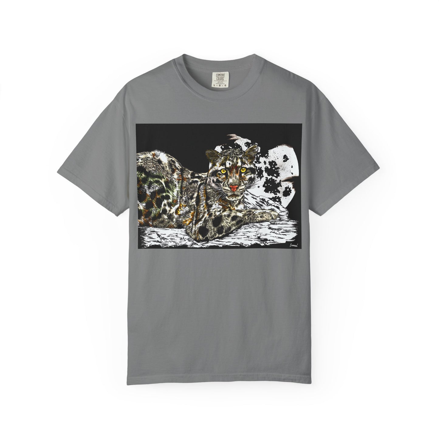 Wild Cat Art T-shirt for Animal Lovers