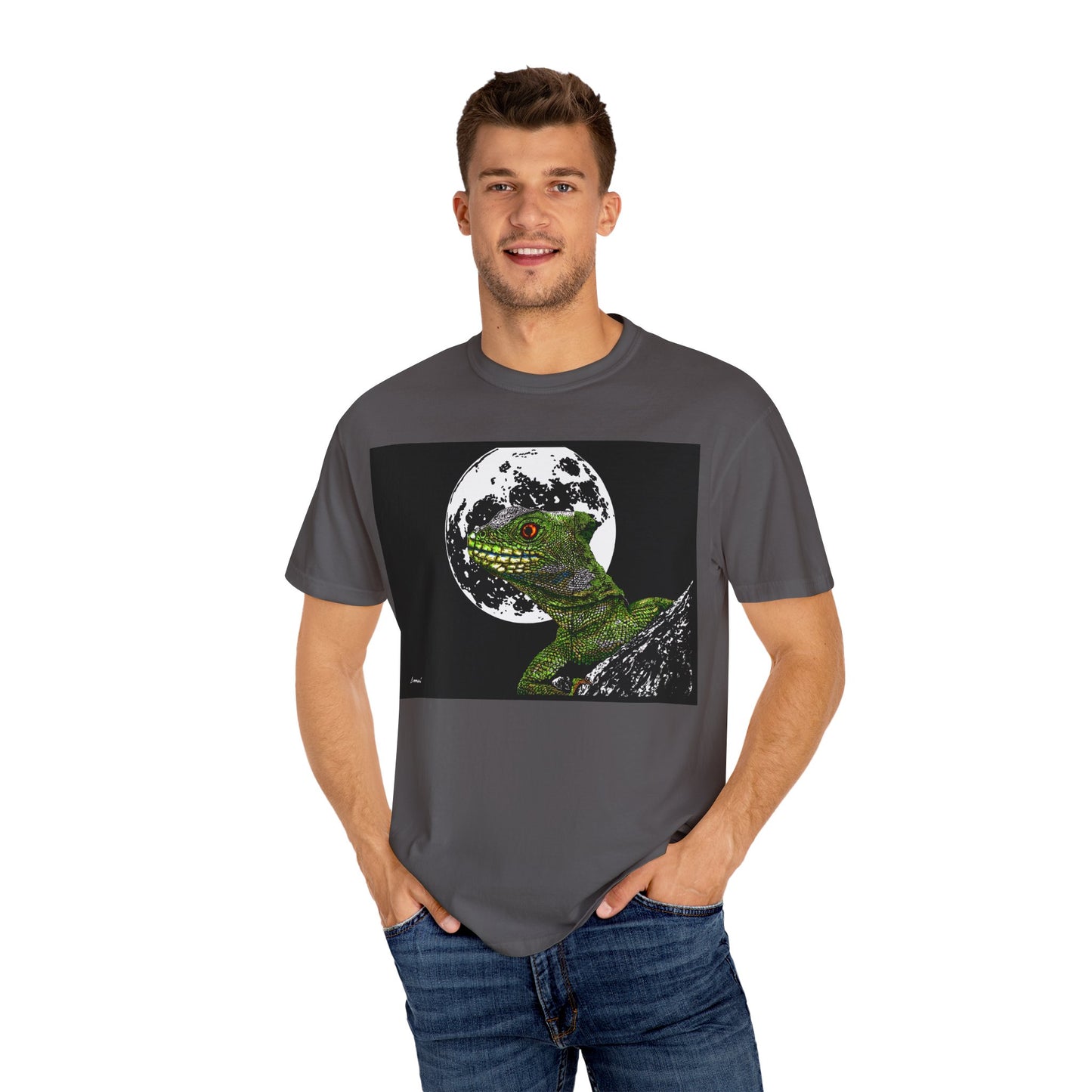 Moonlit Gecko Graphic Unisex T-Shirt