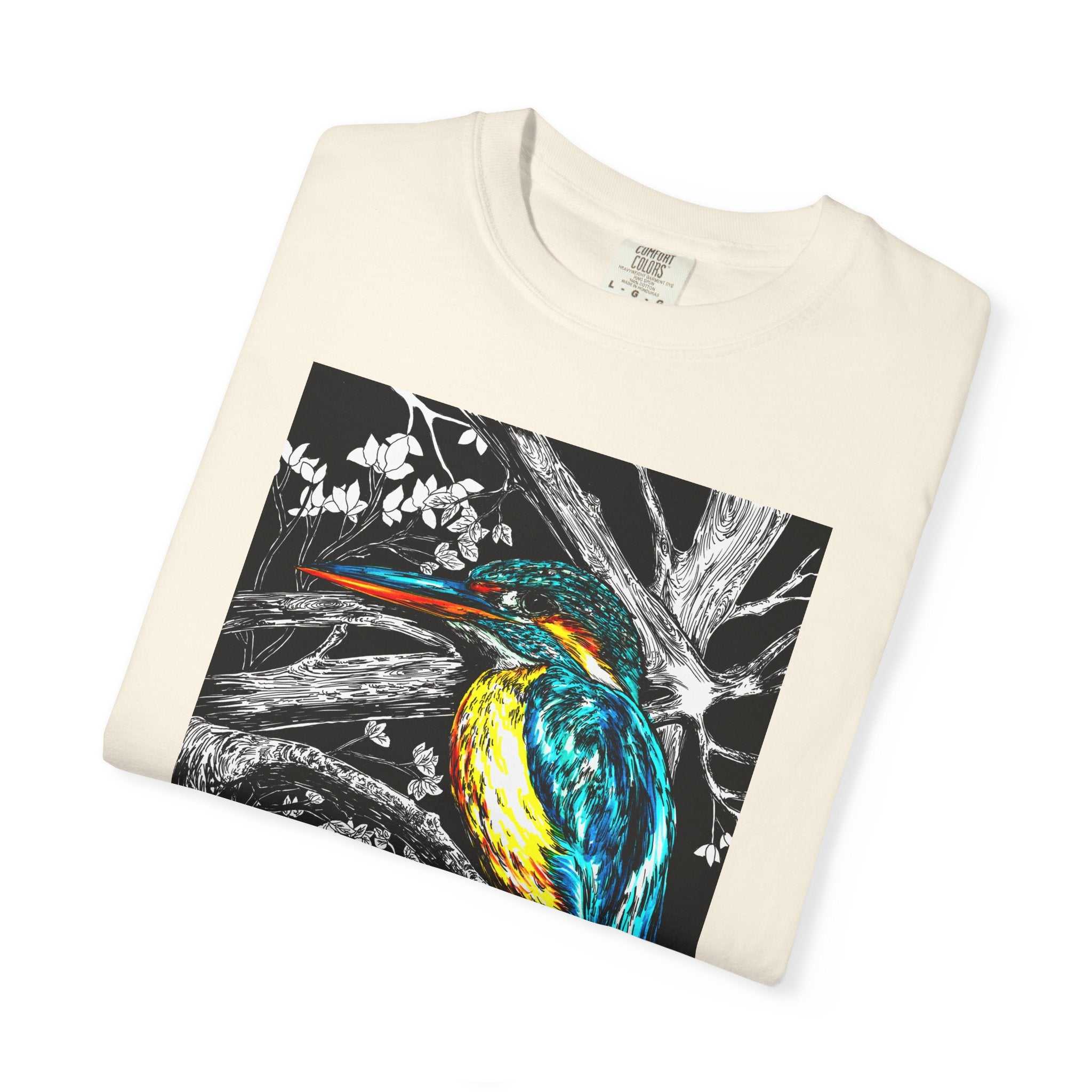 Discover the perfect shirt for nature lovers with our Kingfisher Graphic Unisex T-Shirt - Nature Lover's Tee. Stand out in style!