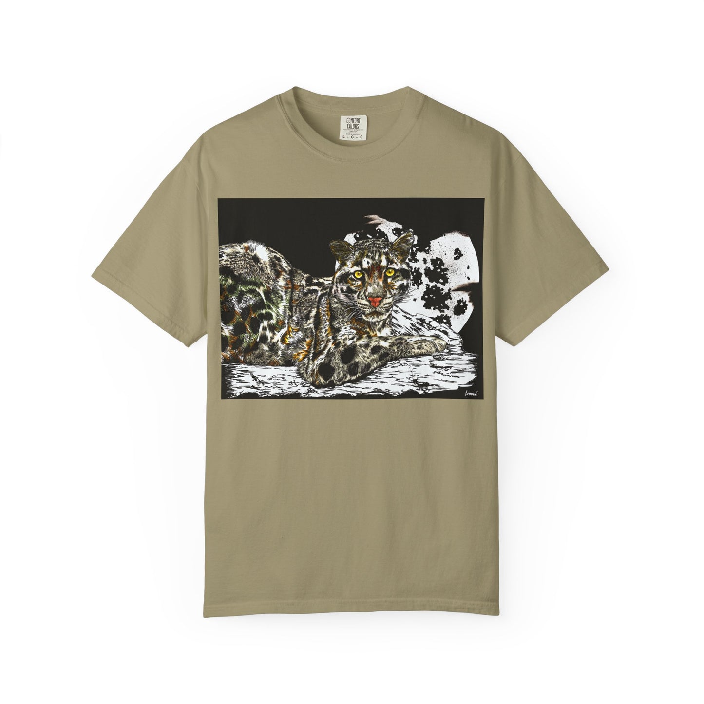 Wild Cat Art T-shirt for Animal Lovers