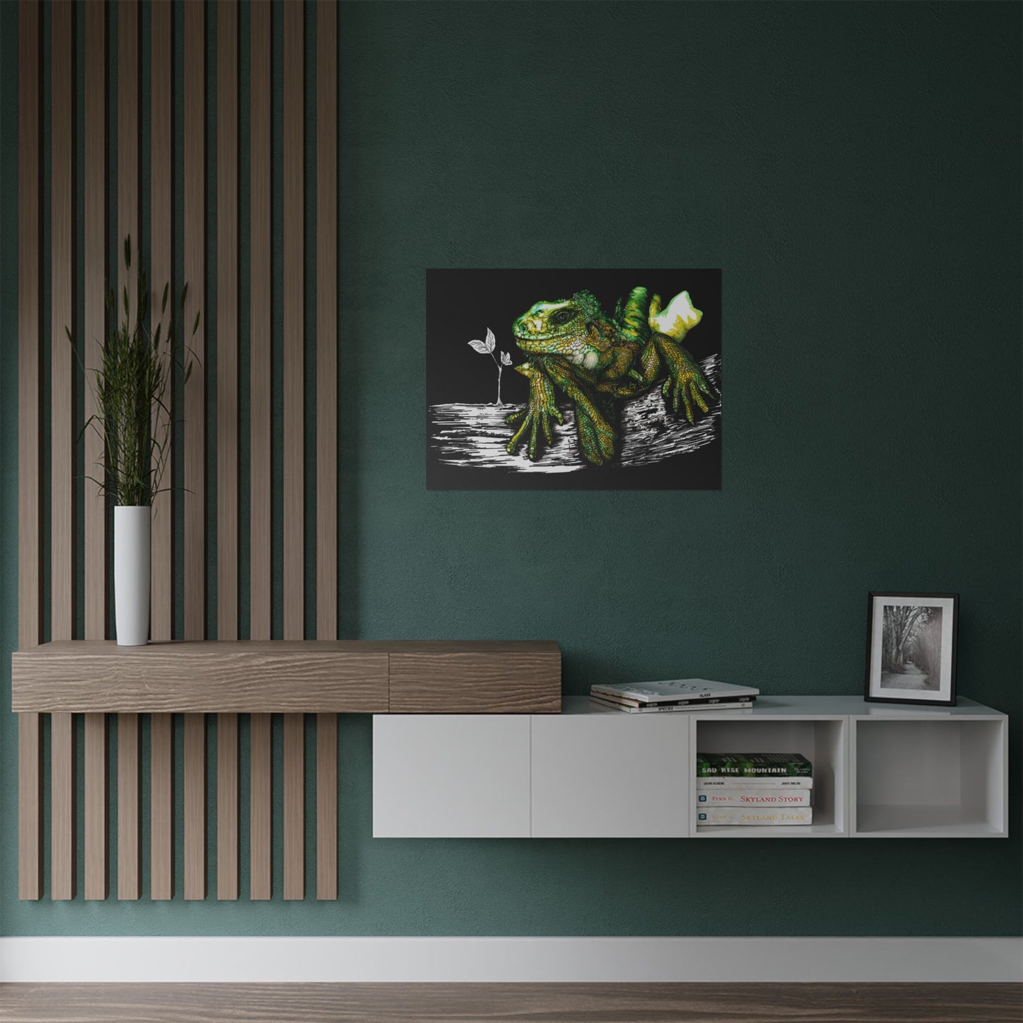 Vibrant Lizard Satin Poster - Stunning 300gsm Wall Art for Nature Lovers