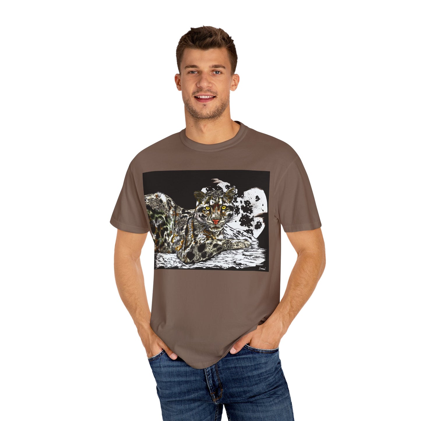 Wild Cat Art T-shirt for Animal Lovers