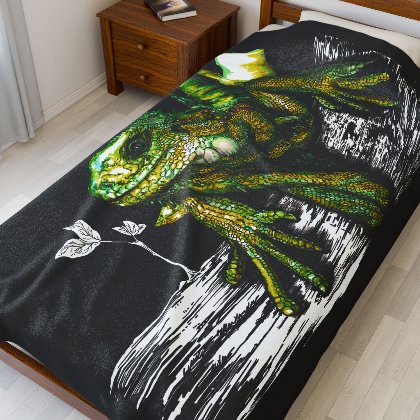 Lizard Design Cozy Velveteen Plush Blanket for Nature Lovers