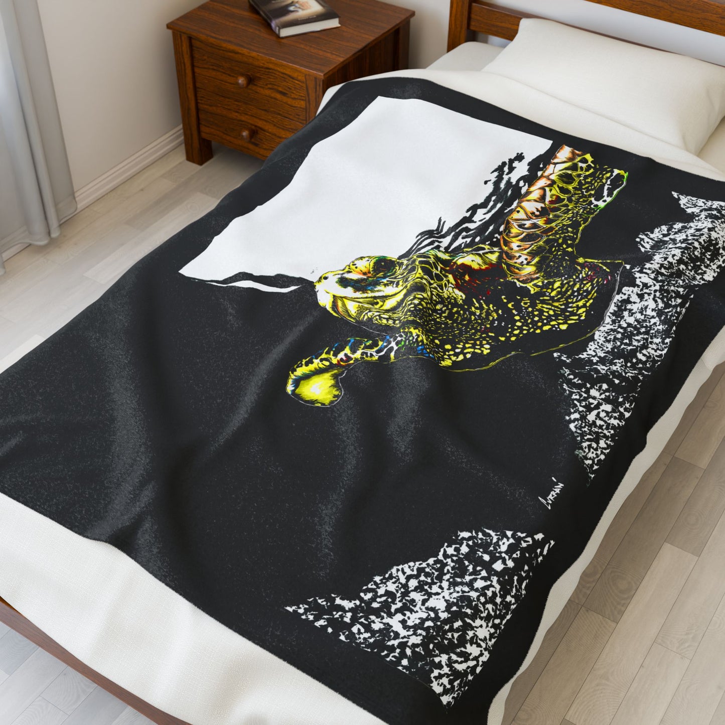 Ocean Life Sea Turtle Velveteen Plush Blanket Warm and Cozy