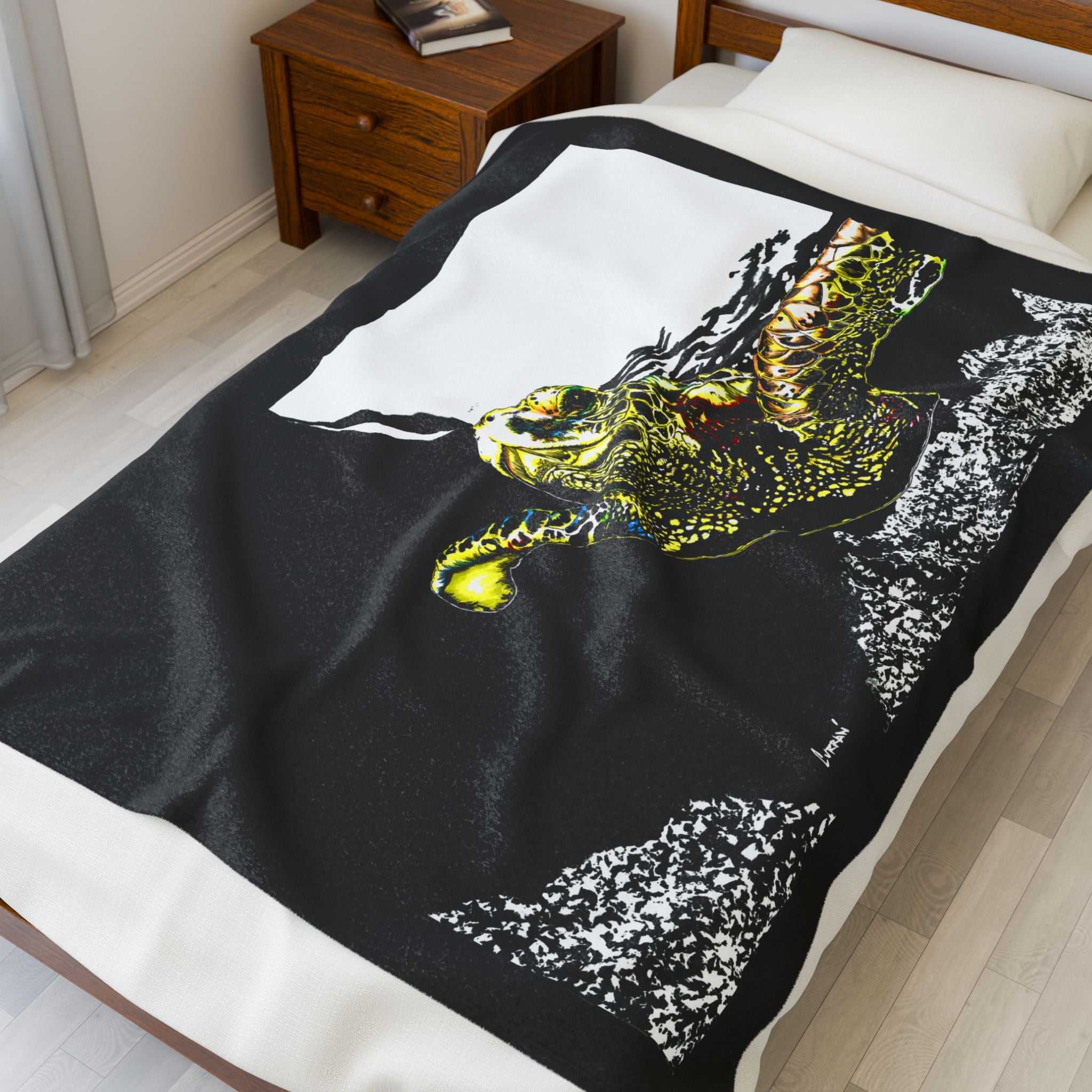 Ocean Life Sea Turtle Velveteen Plush Blanket Warm and Cozy