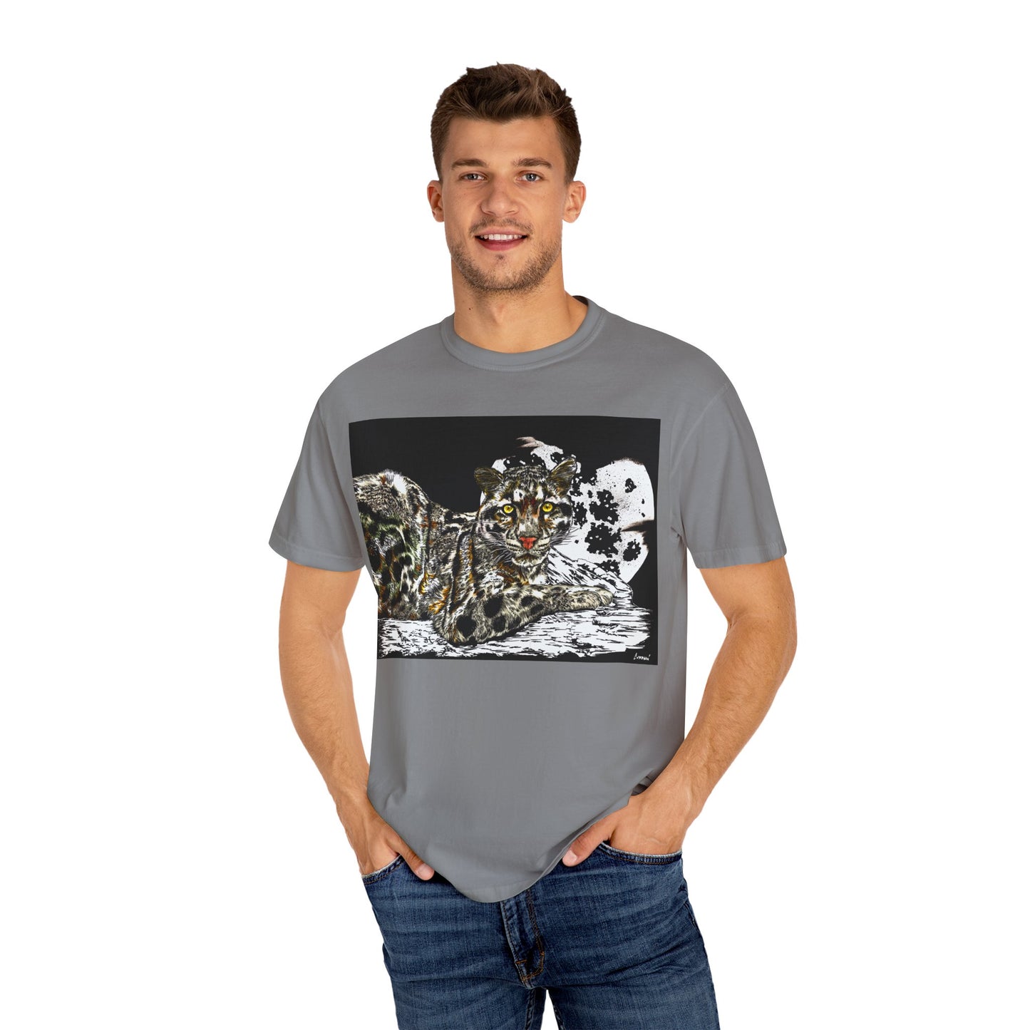 Wild Cat Art T-shirt for Animal Lovers