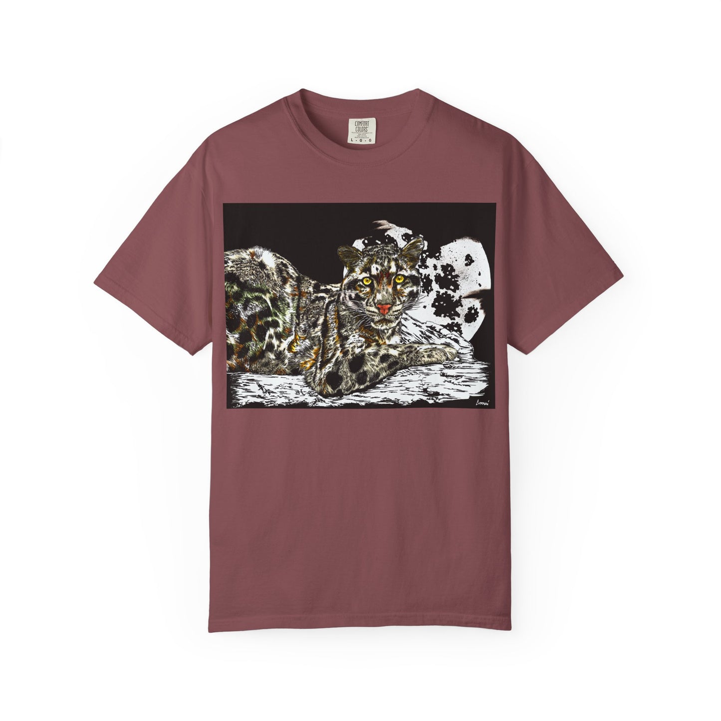 Wild Cat Art T-shirt for Animal Lovers
