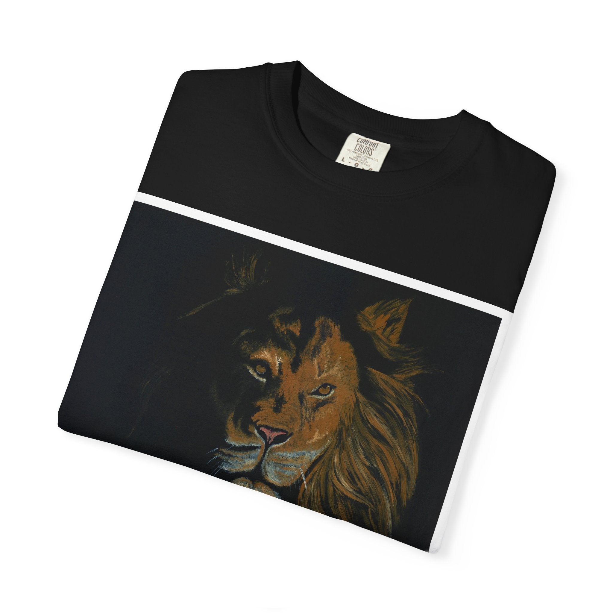 Lion Art T-Shirt - Perfect for Animal Lovers