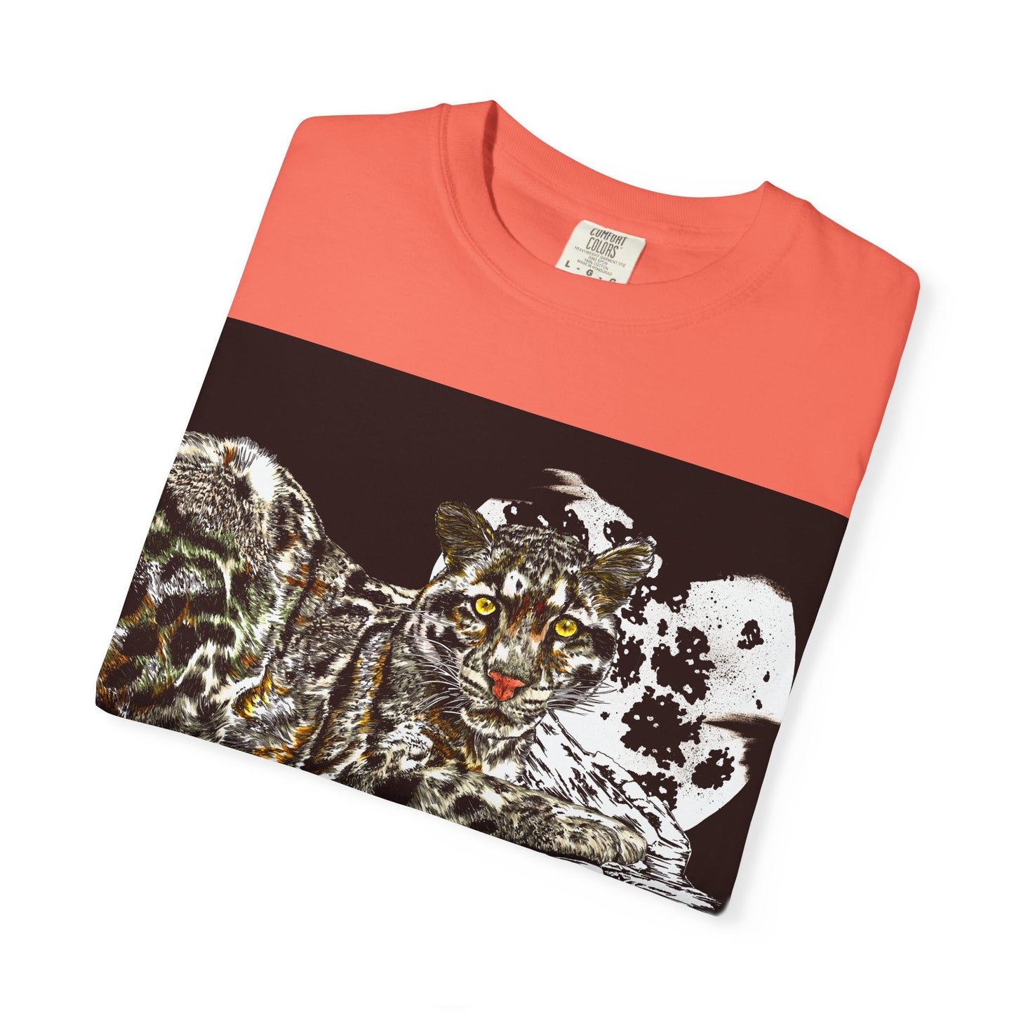 Wild Cat Art T-shirt for Animal Lovers