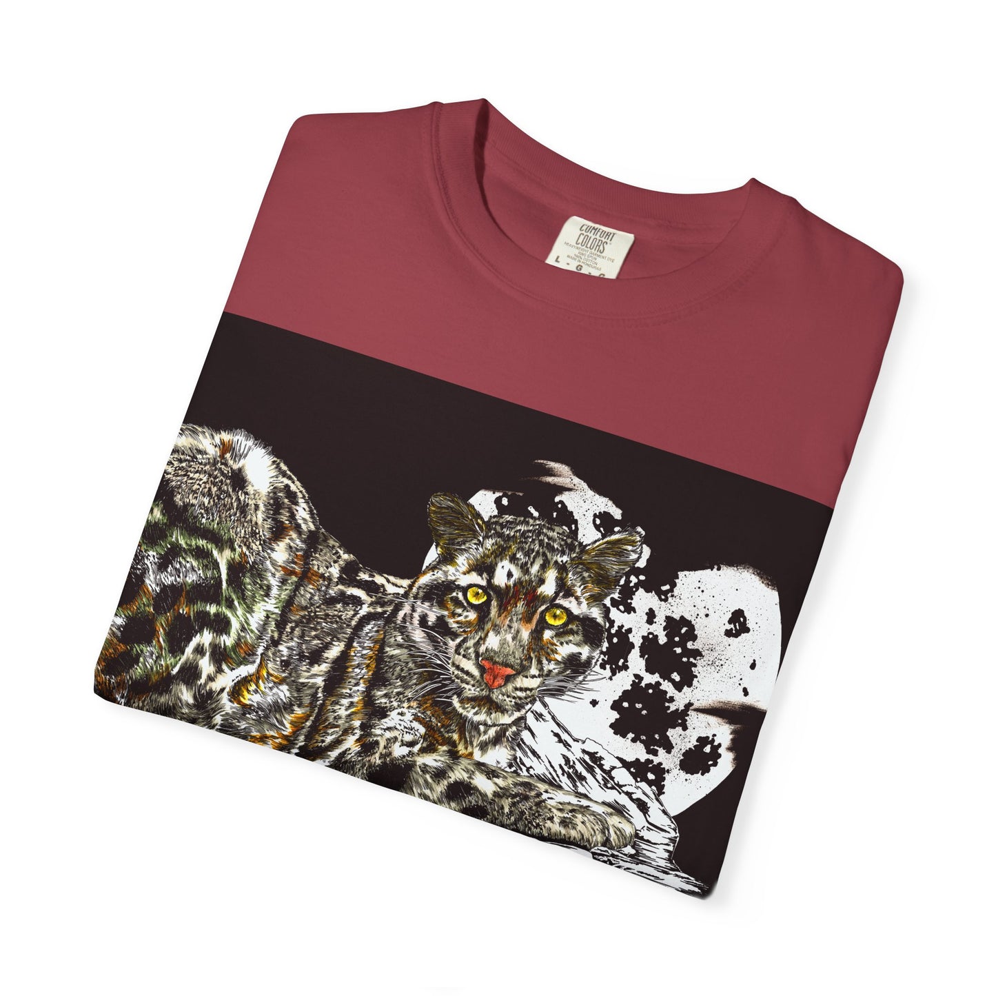 Wild Cat Art T-shirt for Animal Lovers
