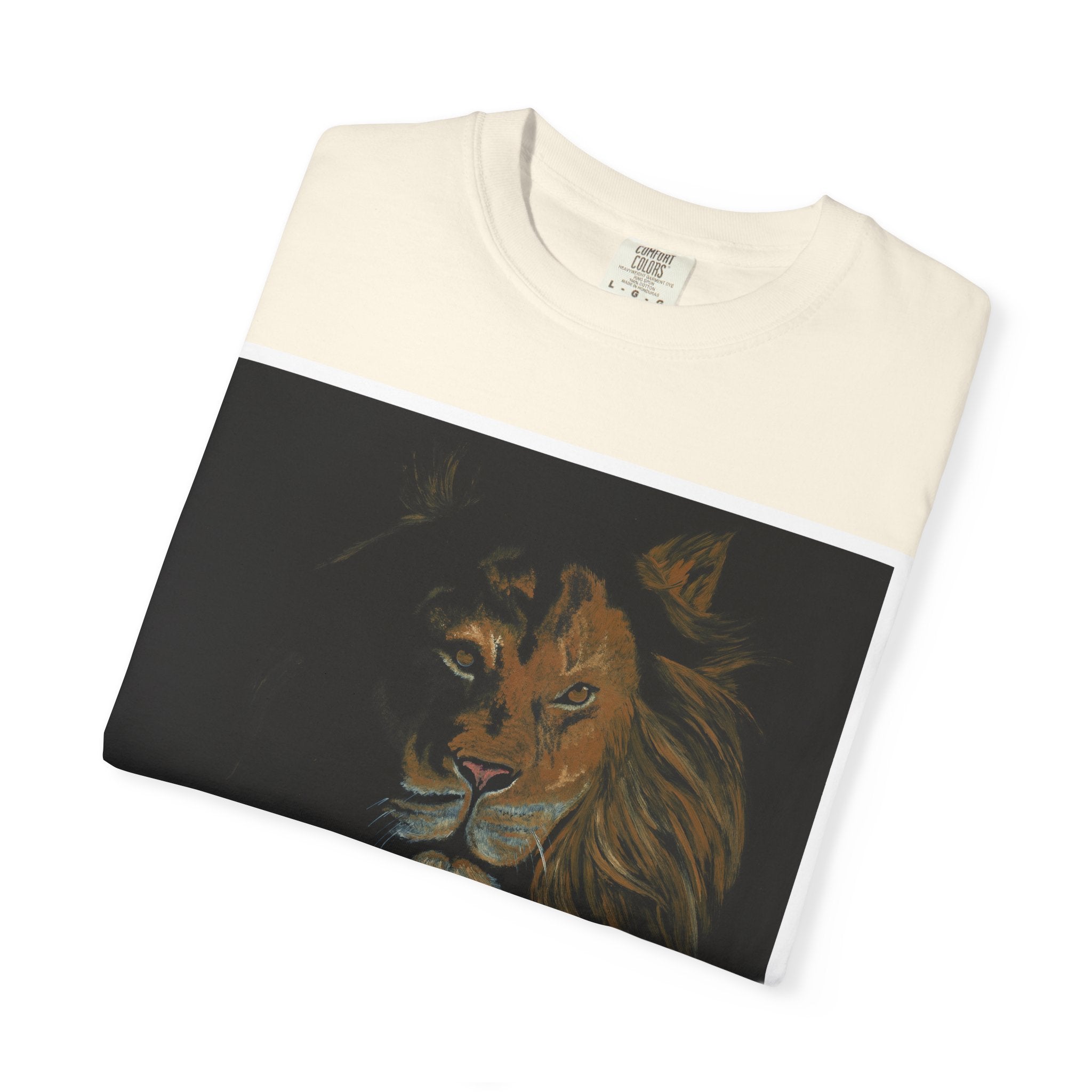 Lion Art T-Shirt - Perfect for Animal Lovers