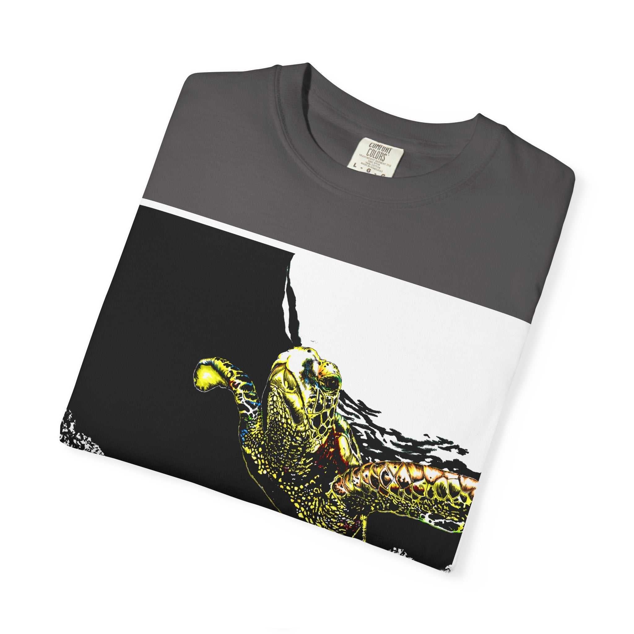 Discover the perfect blend of style and comfort with our Sea Turtle Garment-Dyed Graphic Tee - Unisex Ocean. Embrace the ocean and elevate your wardrobe today!
