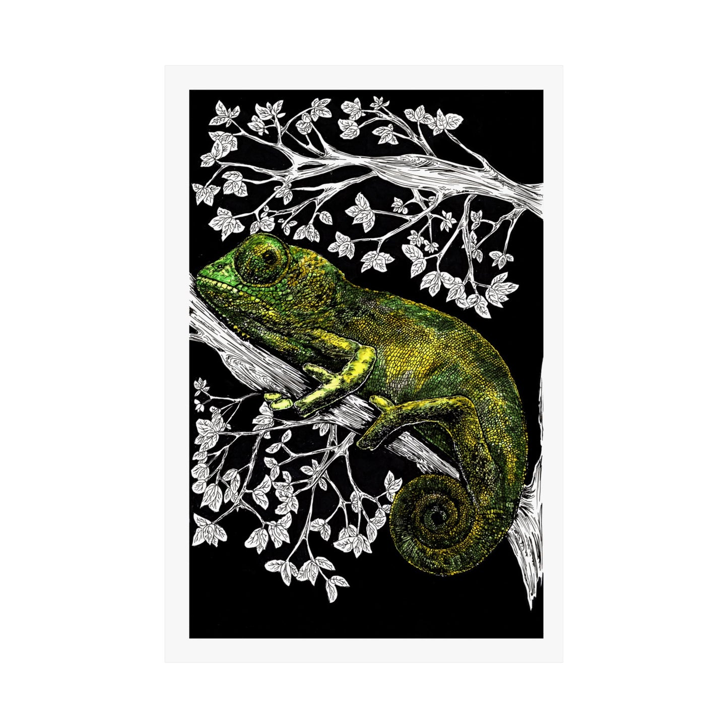 Vibrant Chameleon Satin Poster - 300gsm Wall Art for Nature Lovers