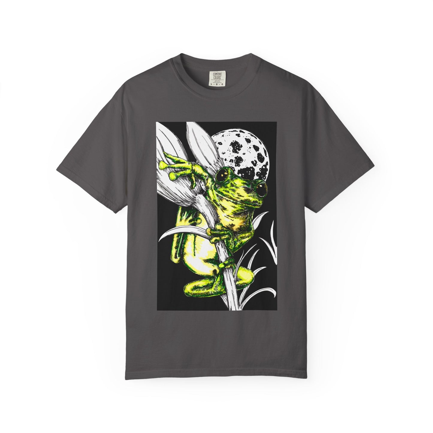Frog & Moon Nature Lovers Unisex T-Shirt
