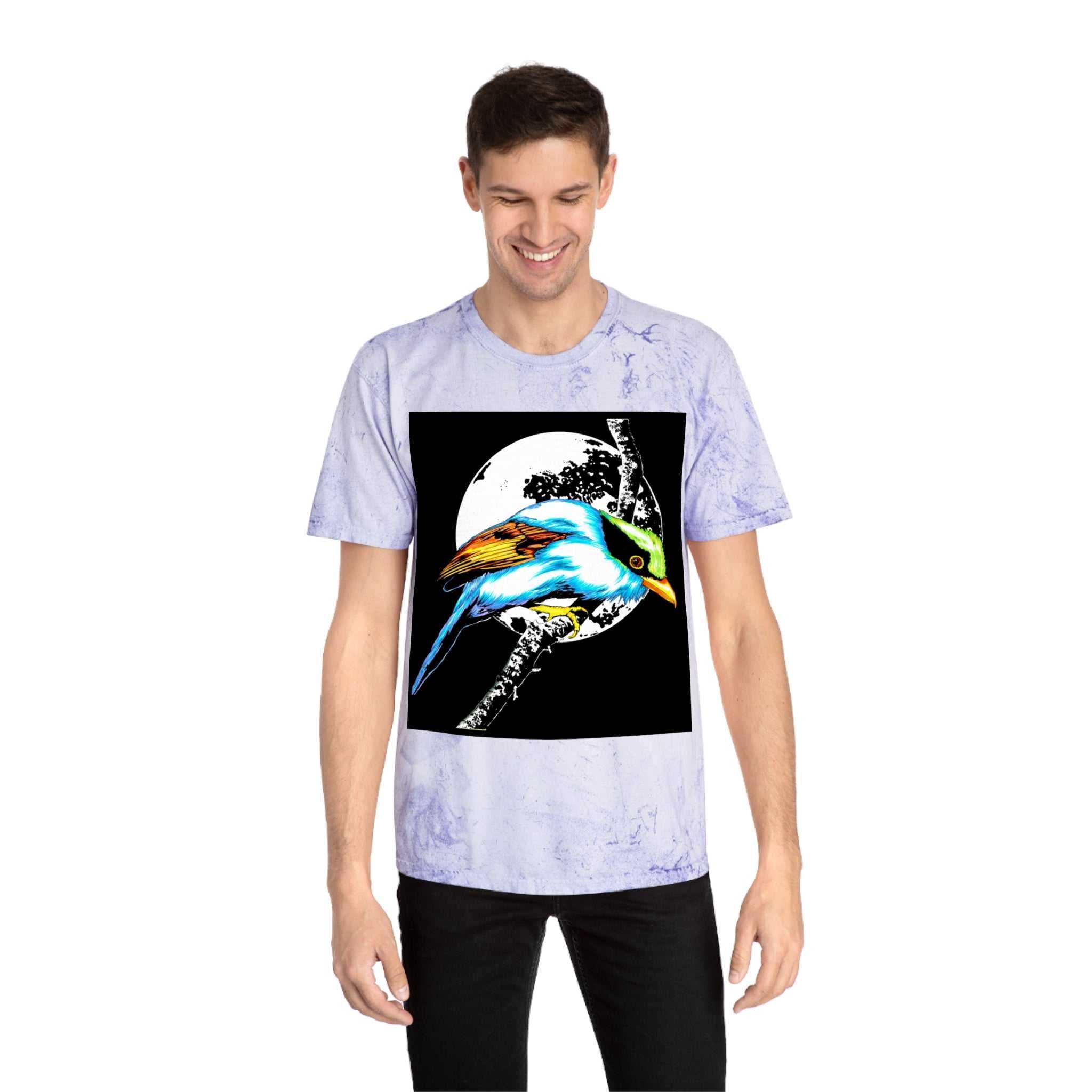 T Shirt with Vibrant Bird Design Perfect for Nature Lovers