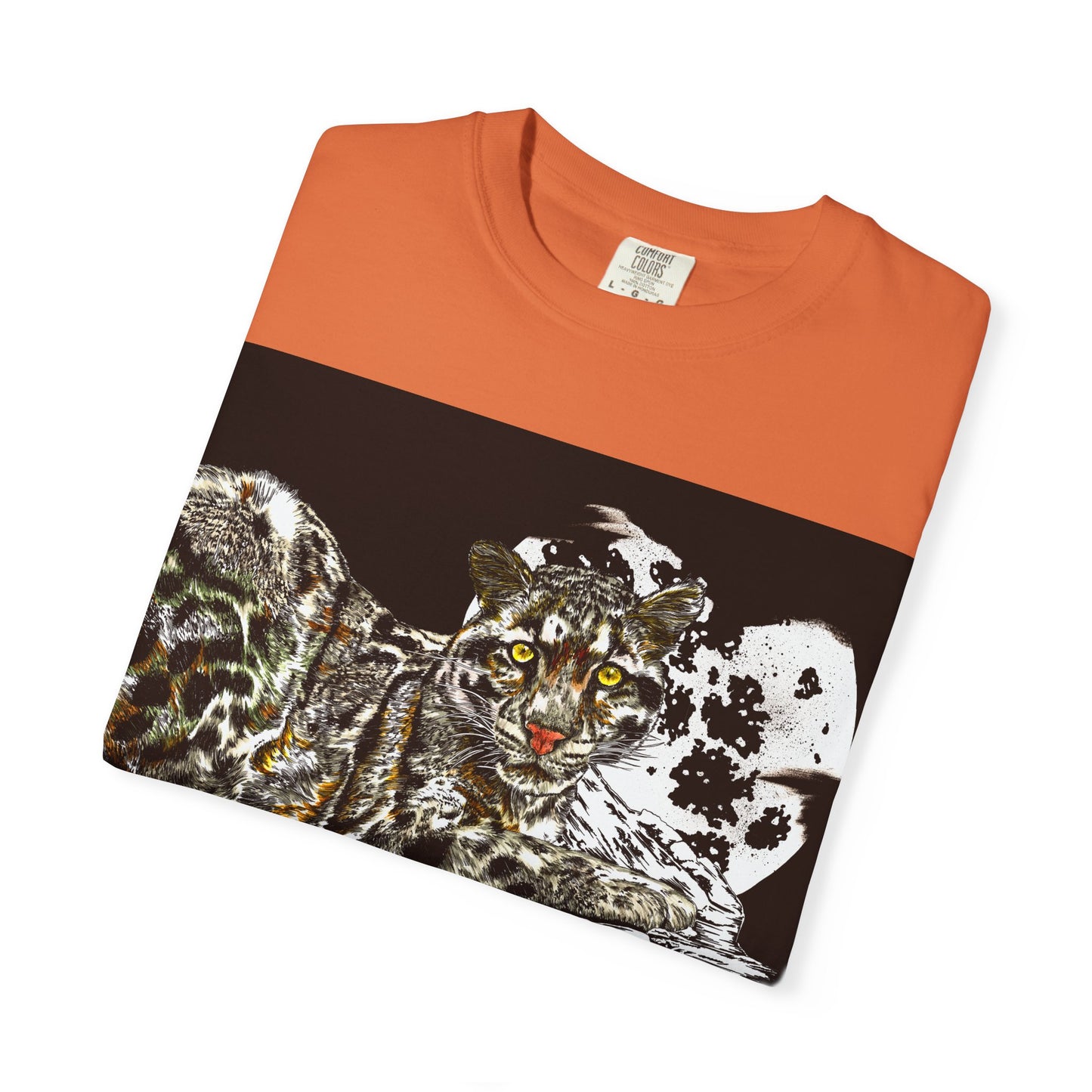 Wild Cat Art T-shirt for Animal Lovers