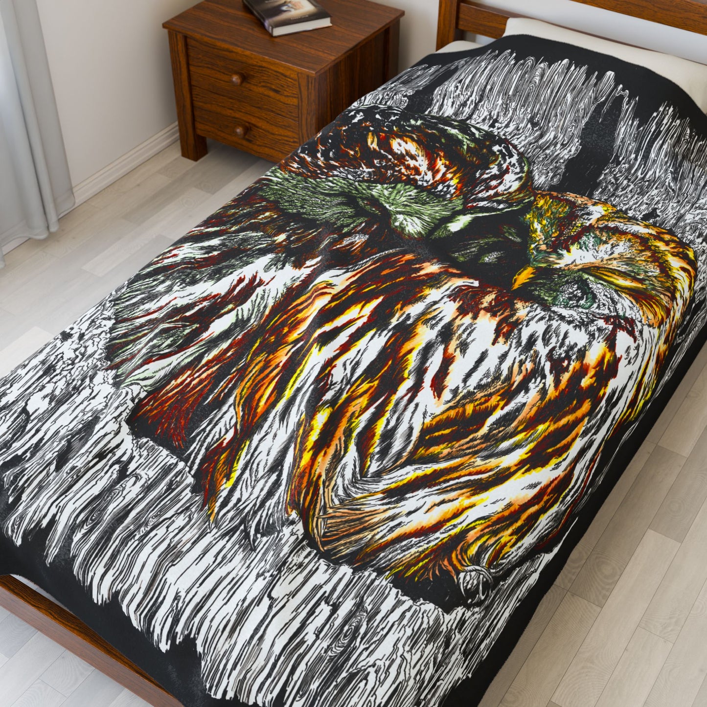 Cozy Owl Velveteen Plush Blanket with Artistic Design
