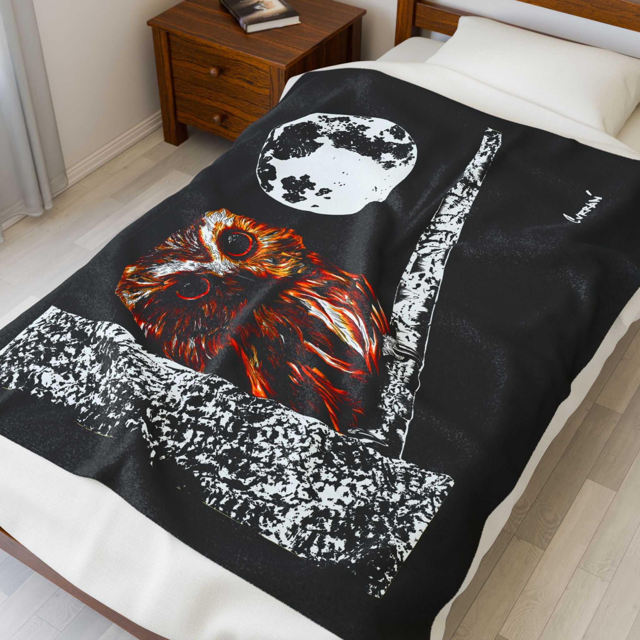 Velveteen Plush Blanket with Owl Design Perfect for Gifts