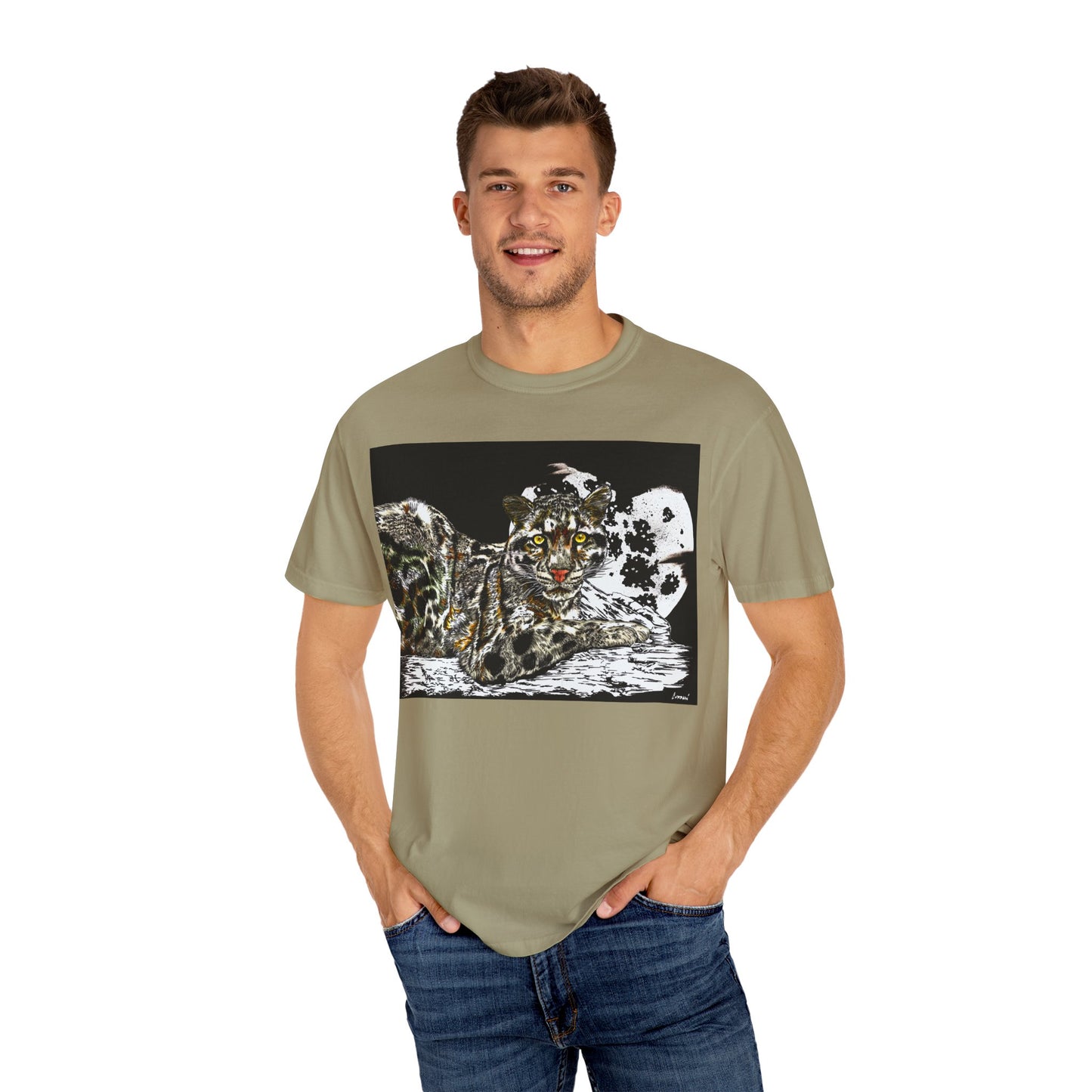 Wild Cat Art T-shirt for Animal Lovers