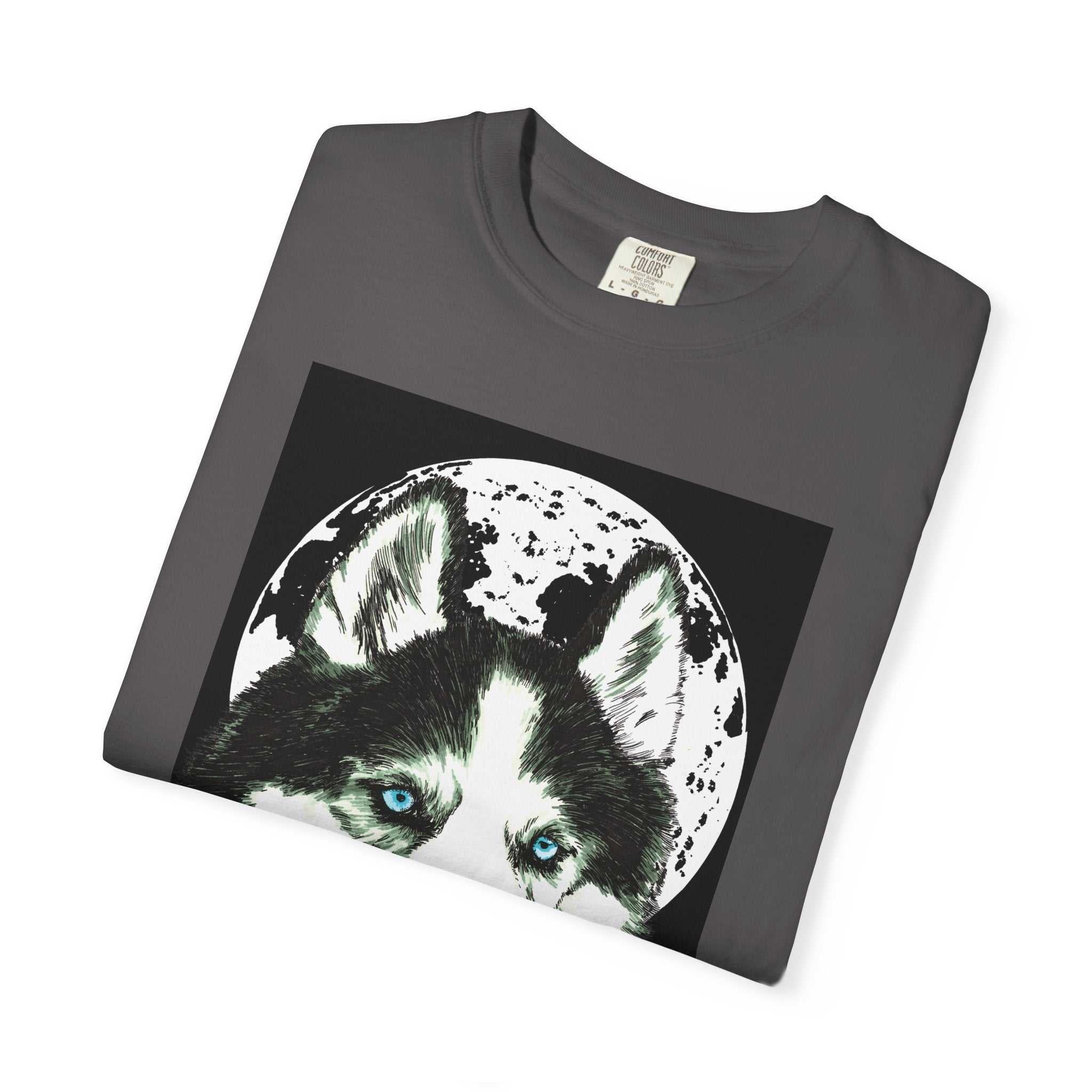 Discover the perfect blend of style and comfort with our Siberian Husky Unisex Garment-Dyed T-Shirt. Shop now for a look that stands out!