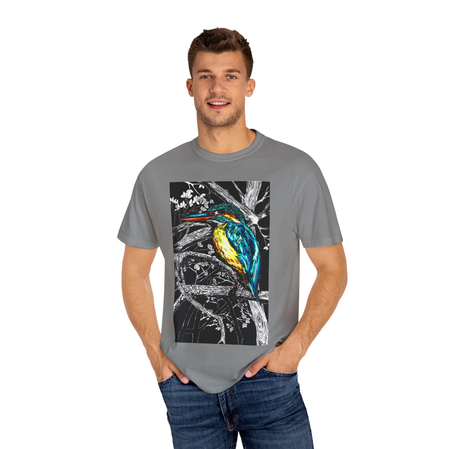 Vibrant Kingfisher Graphic Unisex T-Shirt - Nature Lover's Tee