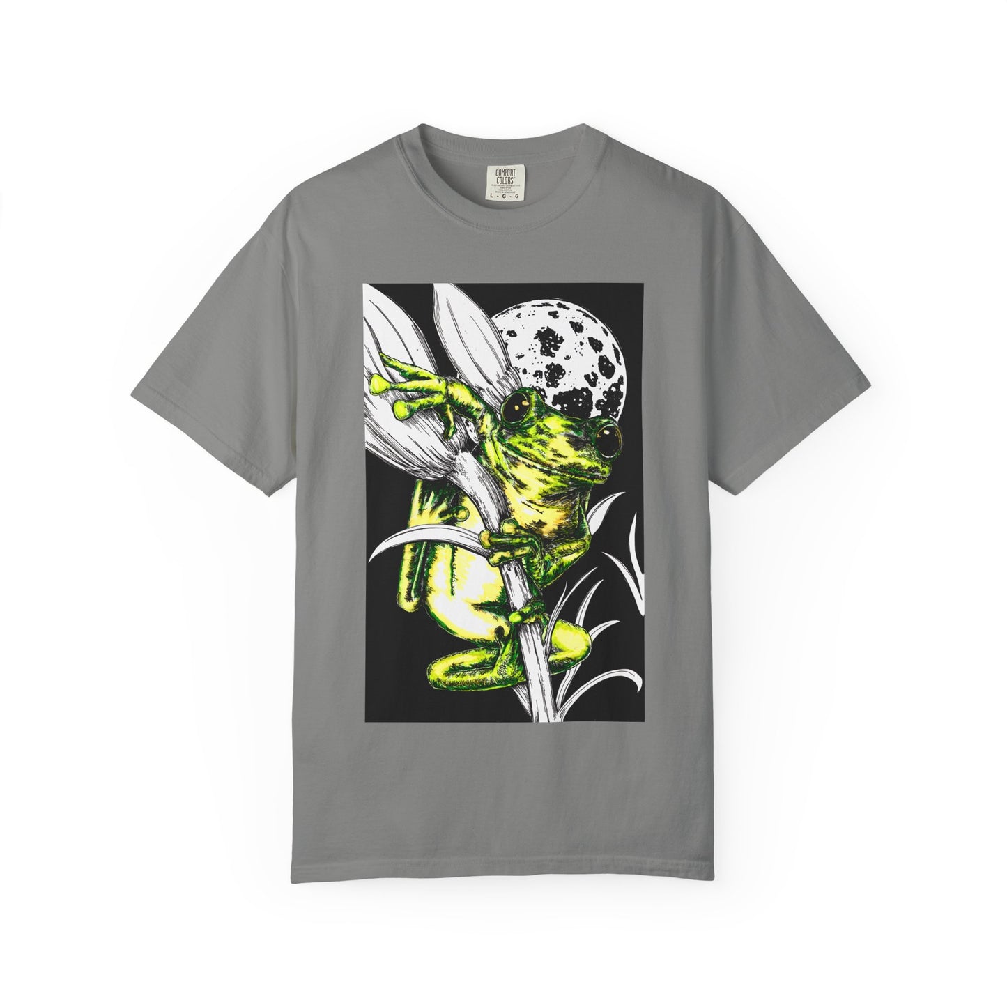 Frog & Moon Nature Lovers Unisex T-Shirt