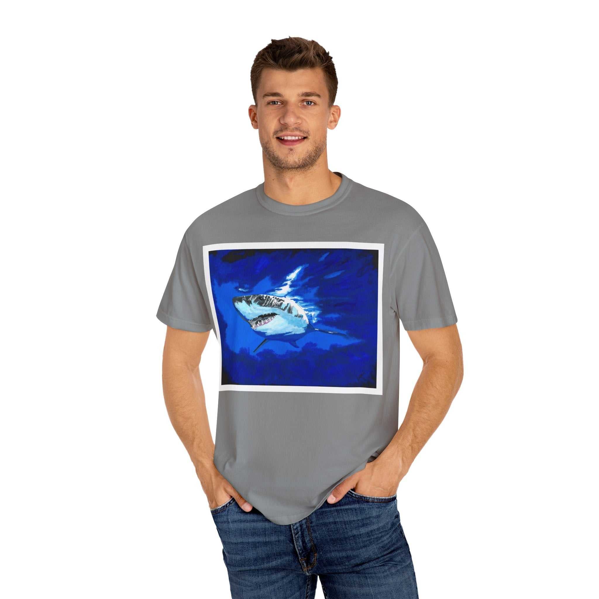 Dive into style with our Shark Graphic Unisex T-Shirt - Ocean Adventure Tee! Perfect for all ocean lovers. Get yours now and make a splash!
