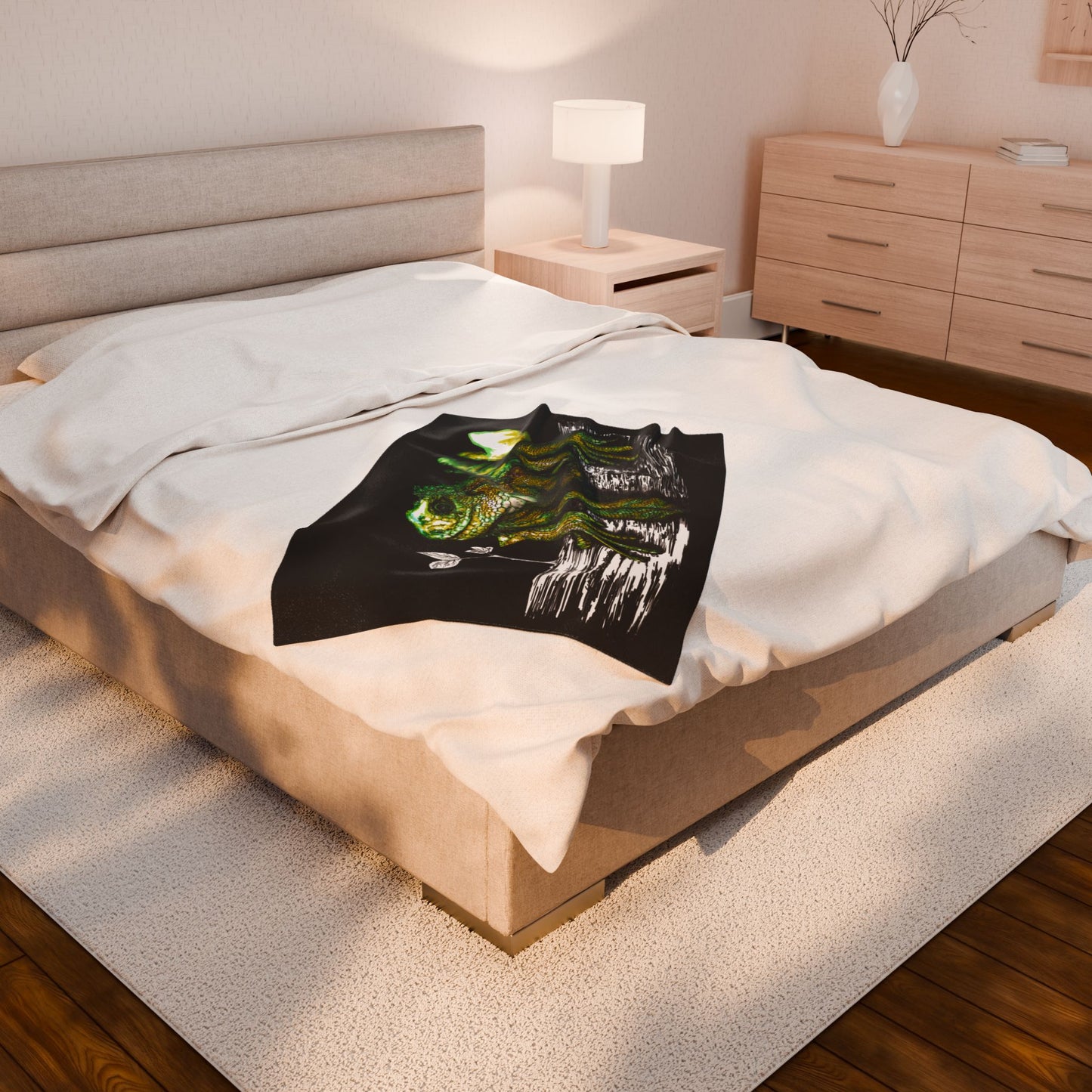 Lizard Design Cozy Velveteen Plush Blanket for Nature Lovers