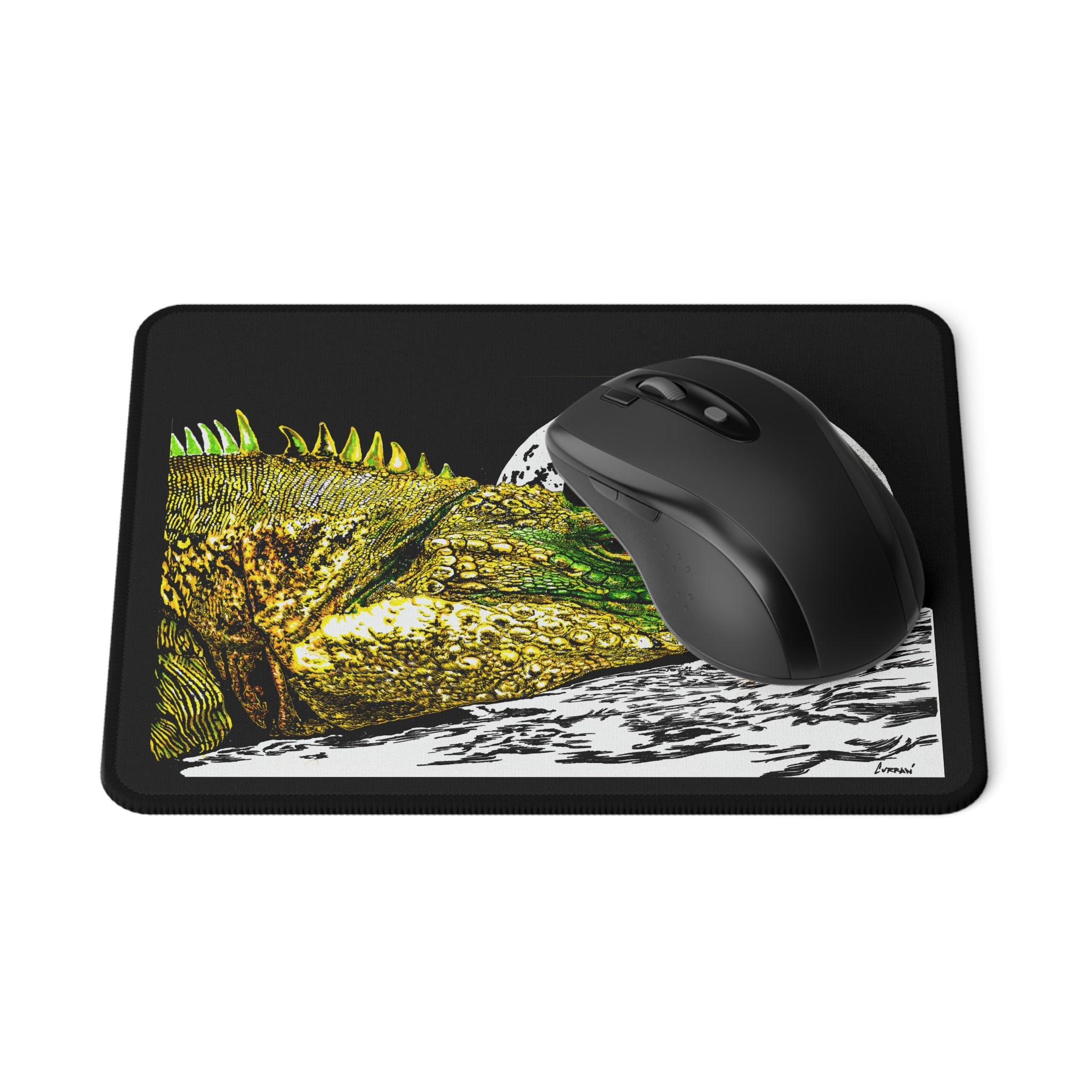 Upgrade your gaming experience with our Reptile Non-Slip Gaming Mouse Pad - Perfect for Gamers. Take your skills to the next level!