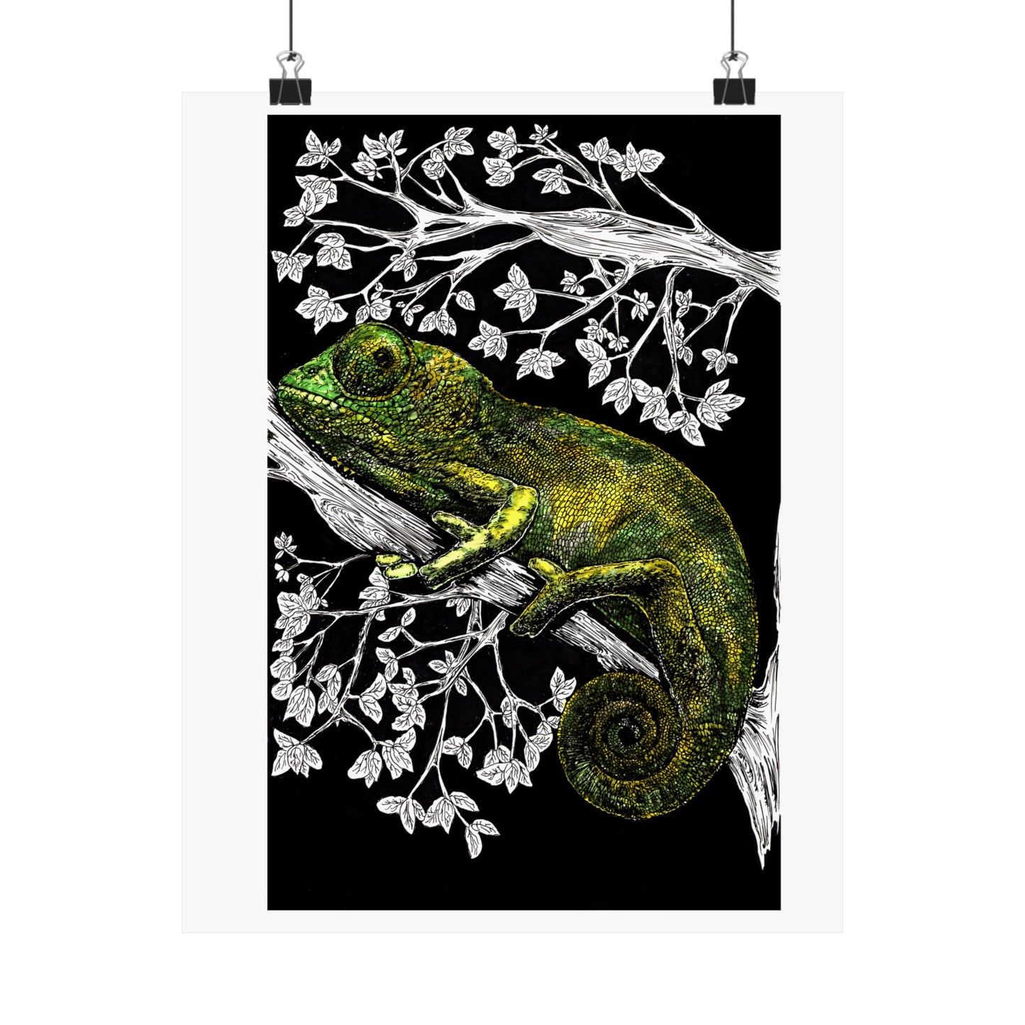 Vibrant Chameleon Satin Poster - 300gsm Wall Art for Nature Lovers