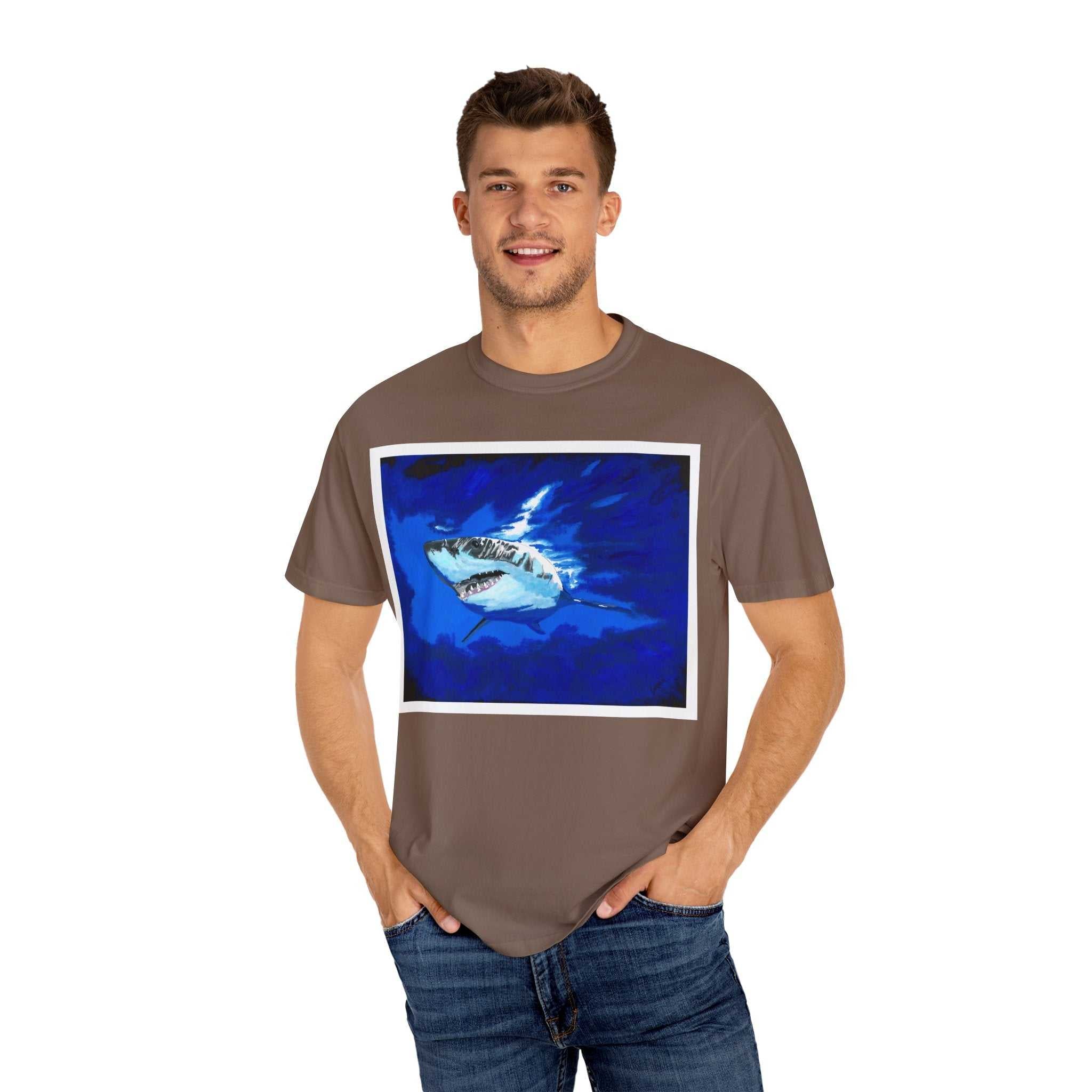 Dive into style with our Shark Graphic Unisex T-Shirt - Ocean Adventure Tee! Perfect for all ocean lovers. Get yours now and make a splash!