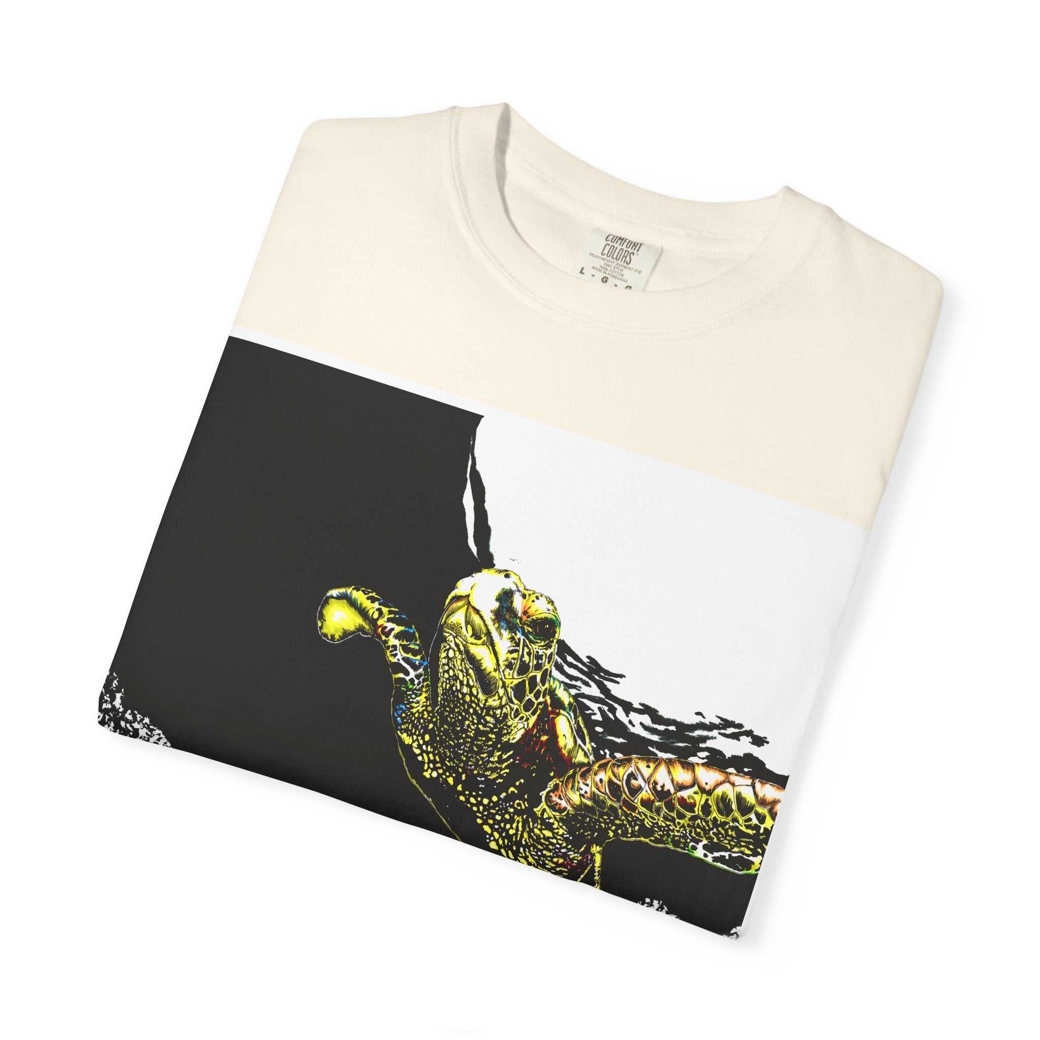 Discover the perfect blend of style and comfort with our Sea Turtle Garment-Dyed Graphic Tee - Unisex Ocean. Embrace the ocean and elevate your wardrobe today!