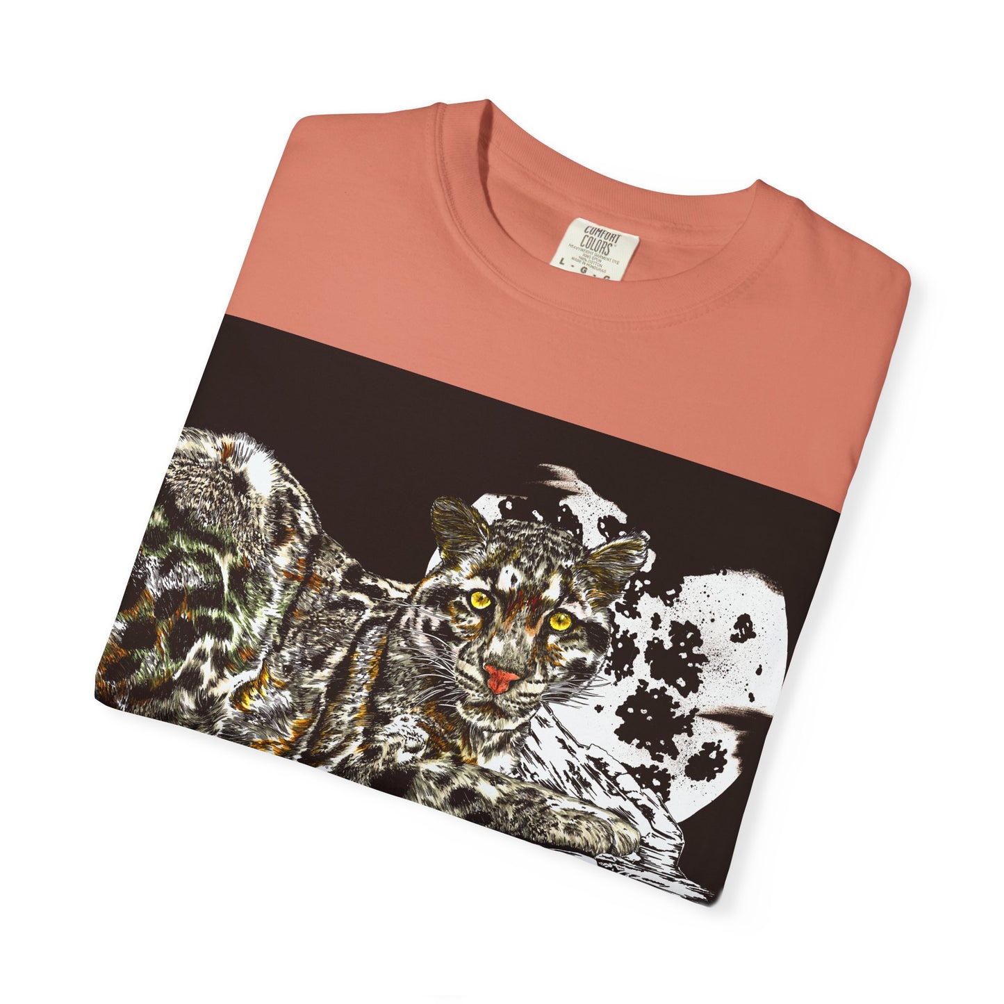 Wild Cat Art T-shirt for Animal Lovers