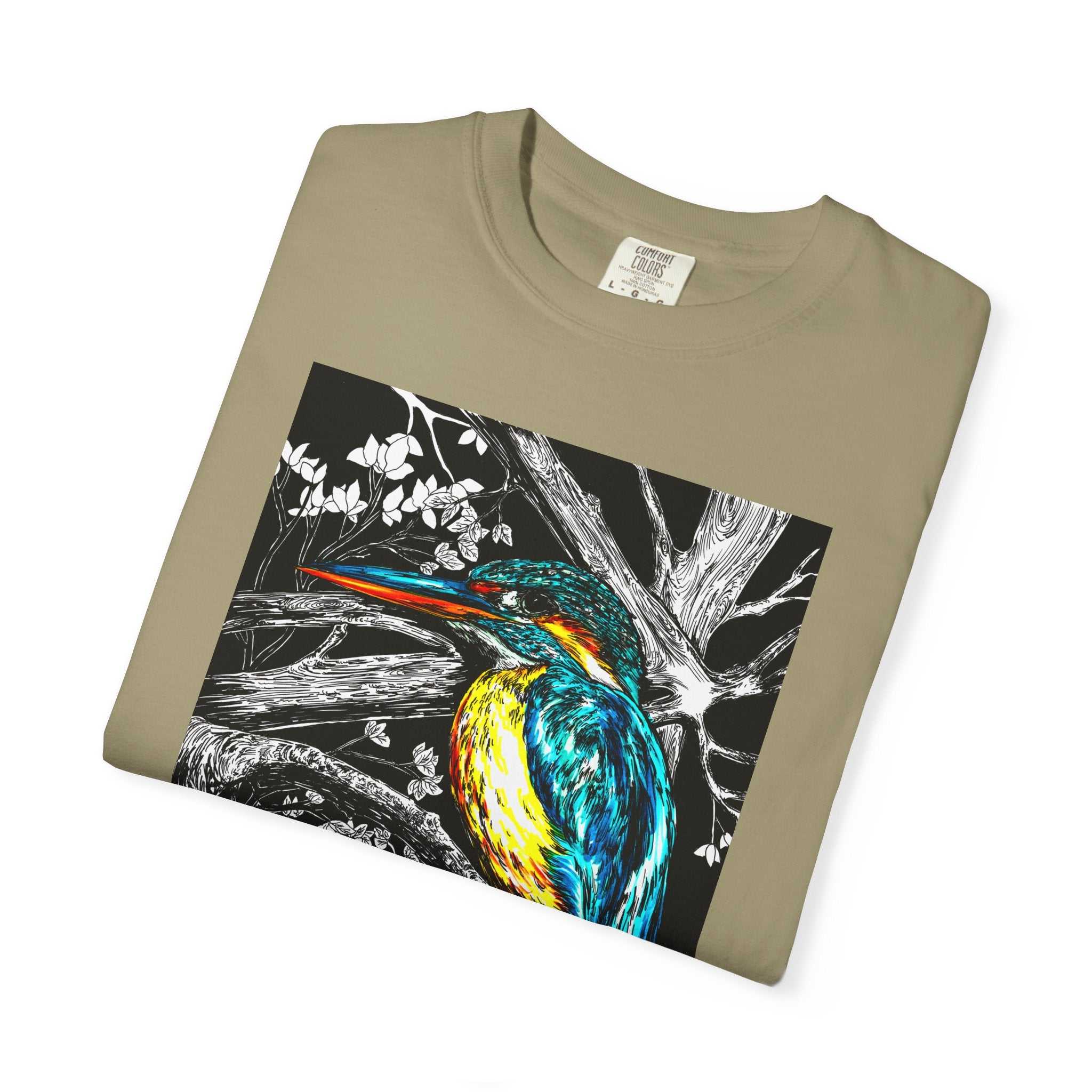 Discover the perfect shirt for nature lovers with our Kingfisher Graphic Unisex T-Shirt - Nature Lover's Tee. Stand out in style!