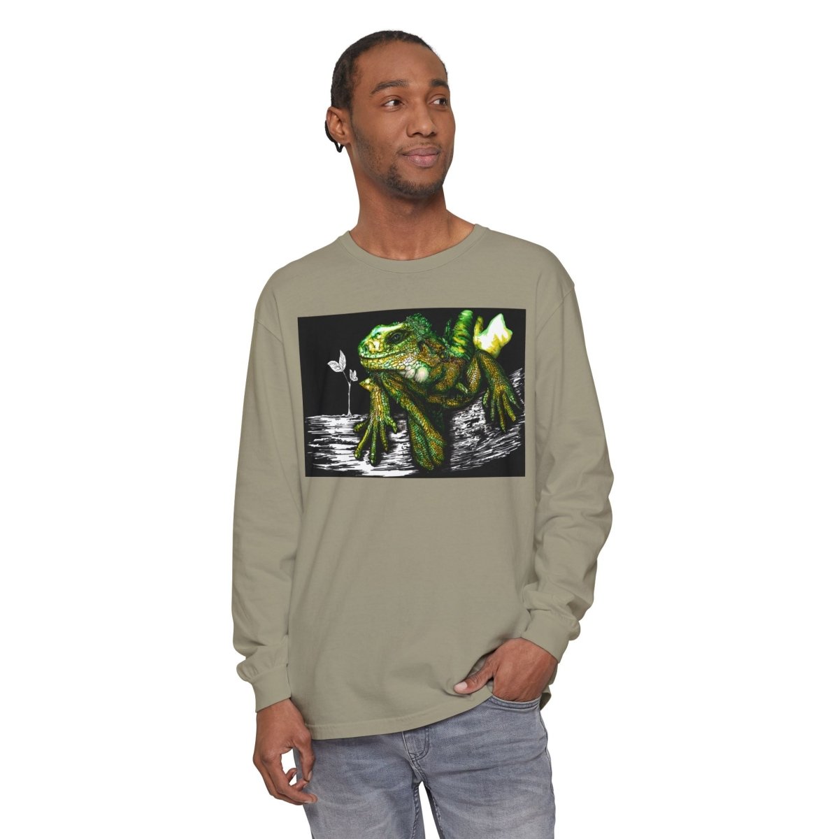 Iguana Eco - Friendly Long Sleeve T-Shirt for Nature Lovers - Curran Artworks