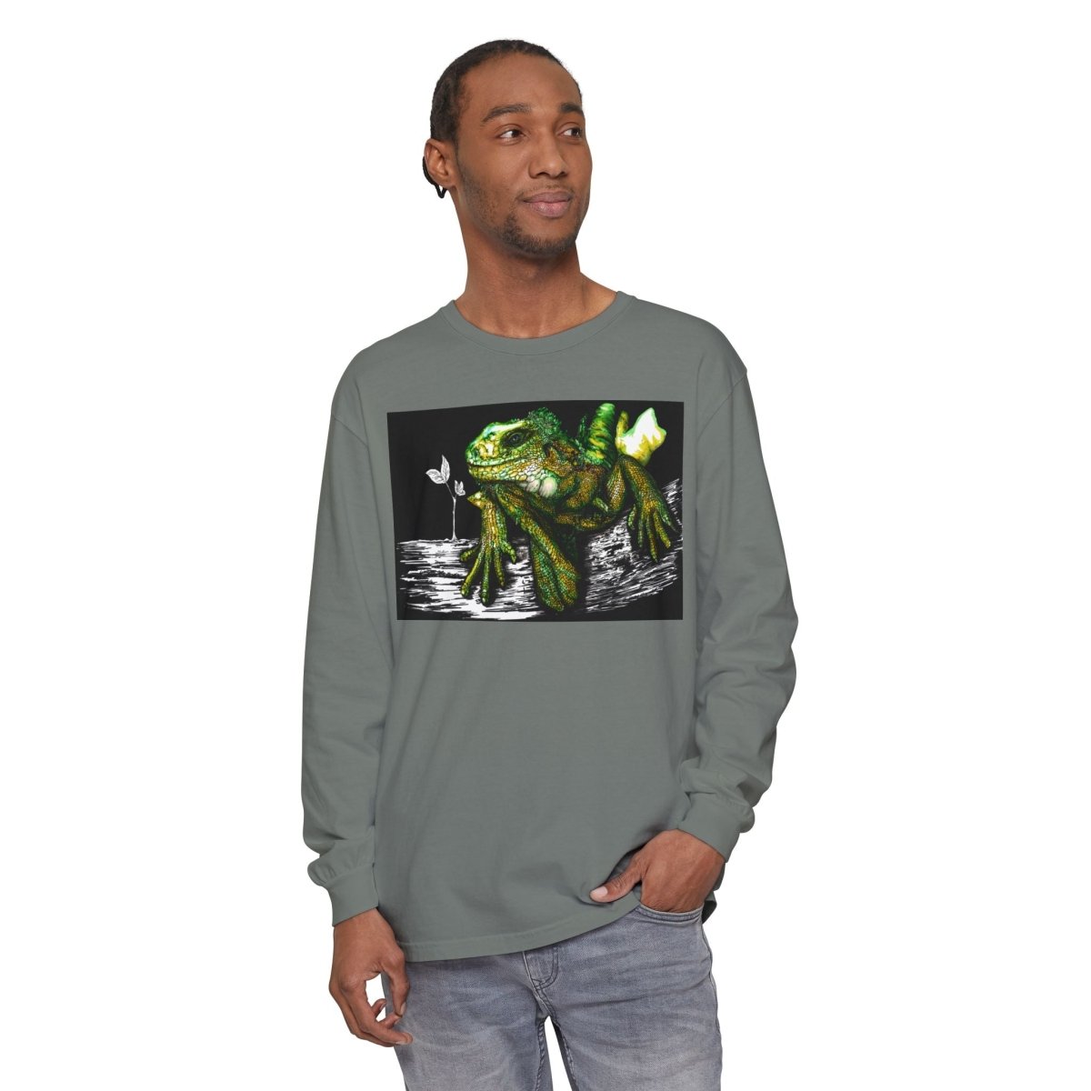 Iguana Eco - Friendly Long Sleeve T-Shirt for Nature Lovers - Curran Artworks