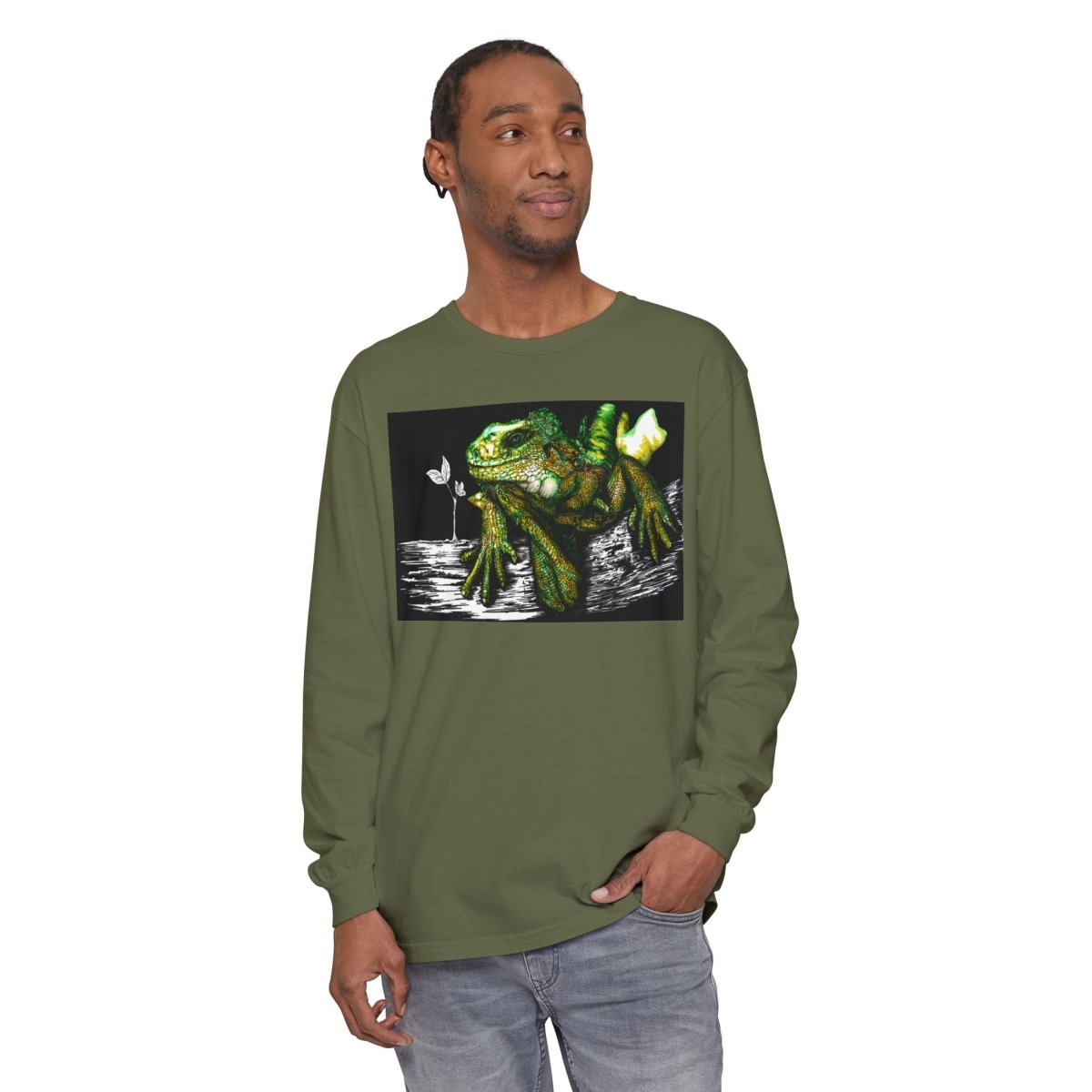 Iguana Eco - Friendly Long Sleeve T-Shirt for Nature Lovers - Curran Artworks