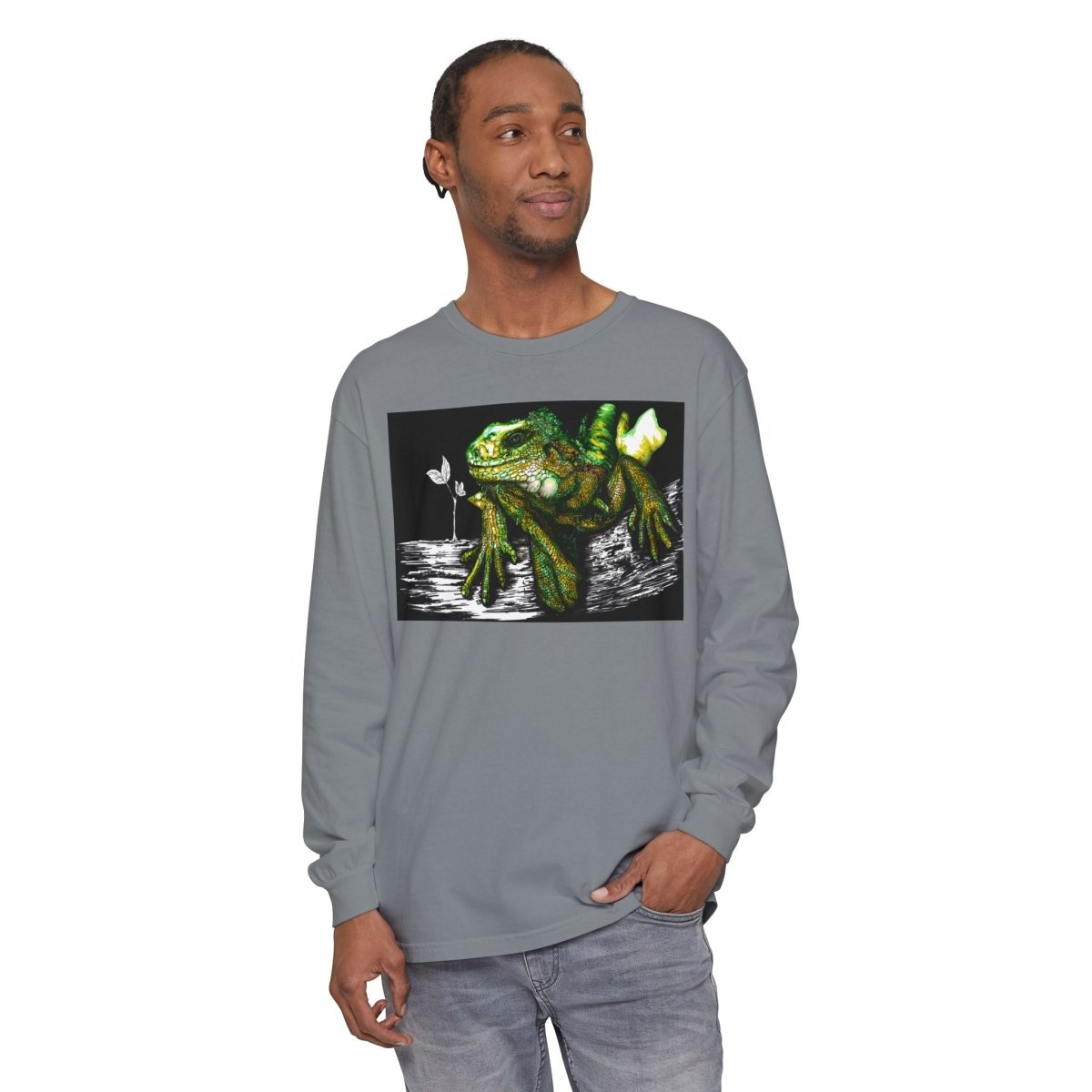 Iguana Eco - Friendly Long Sleeve T-Shirt for Nature Lovers - Curran Artworks