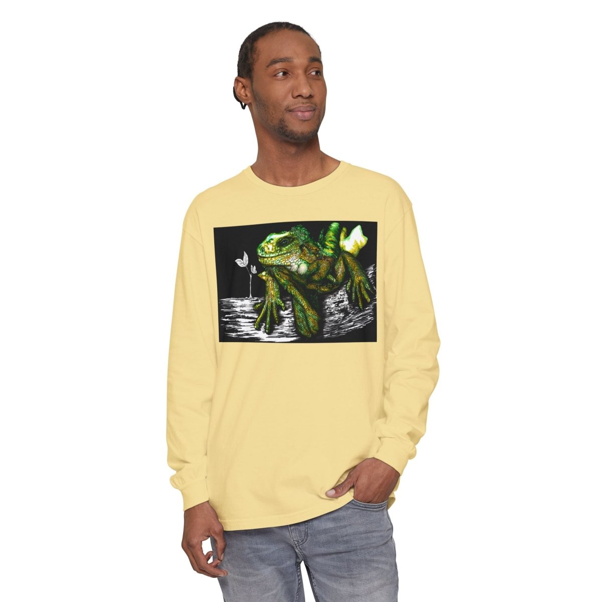 Iguana Eco - Friendly Long Sleeve T-Shirt for Nature Lovers - Curran Artworks