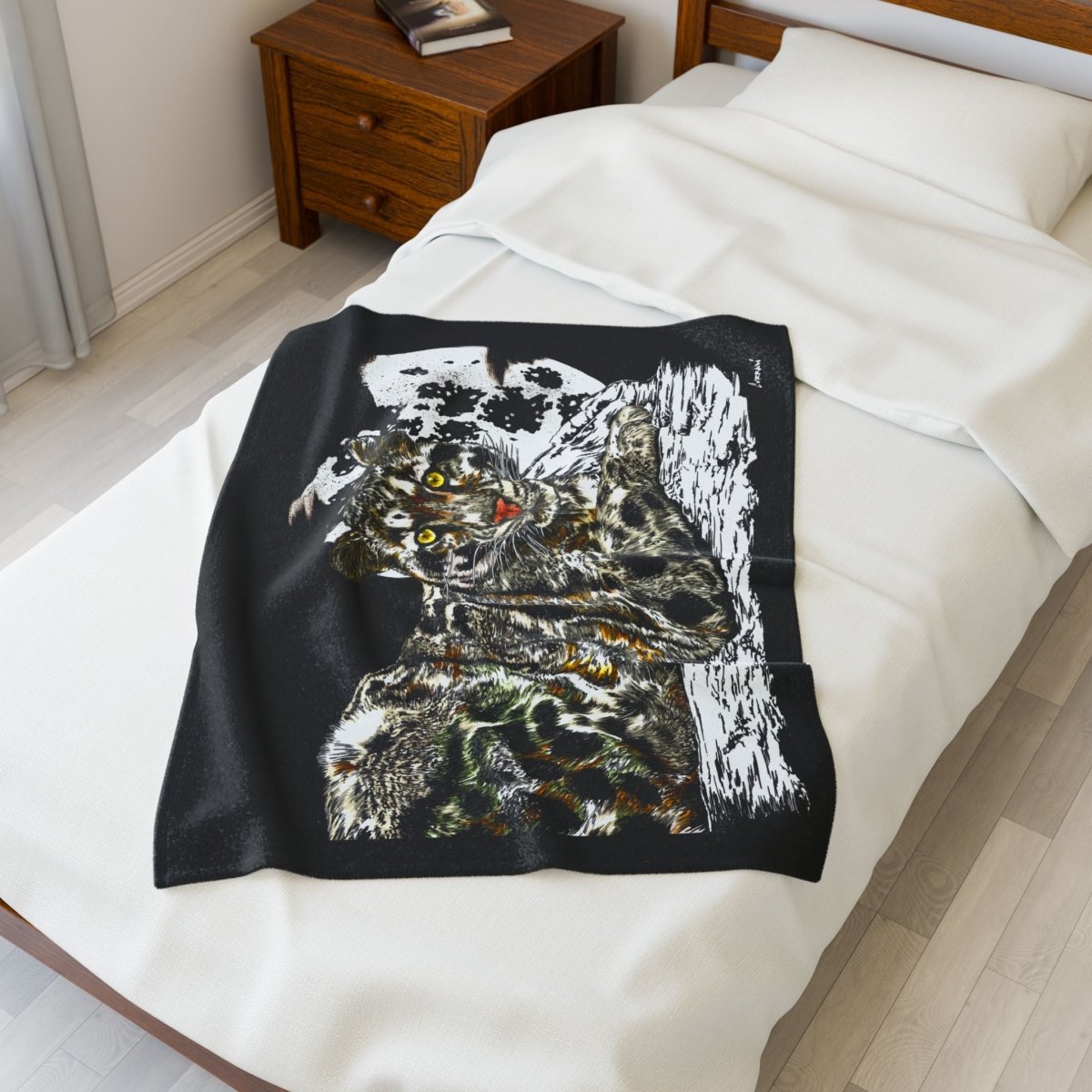 Leopard Cozy Velveteen Illustration Blanket - Wilderness Cat Design - Curran Artworks