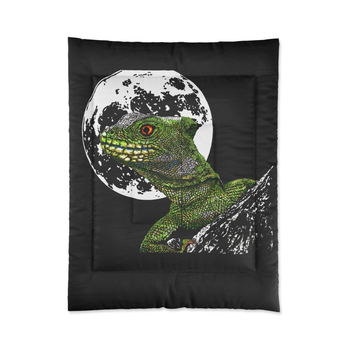 Lizard Moon Comforter - Cozy Bedding for Nature Lovers - Curran Artworks
