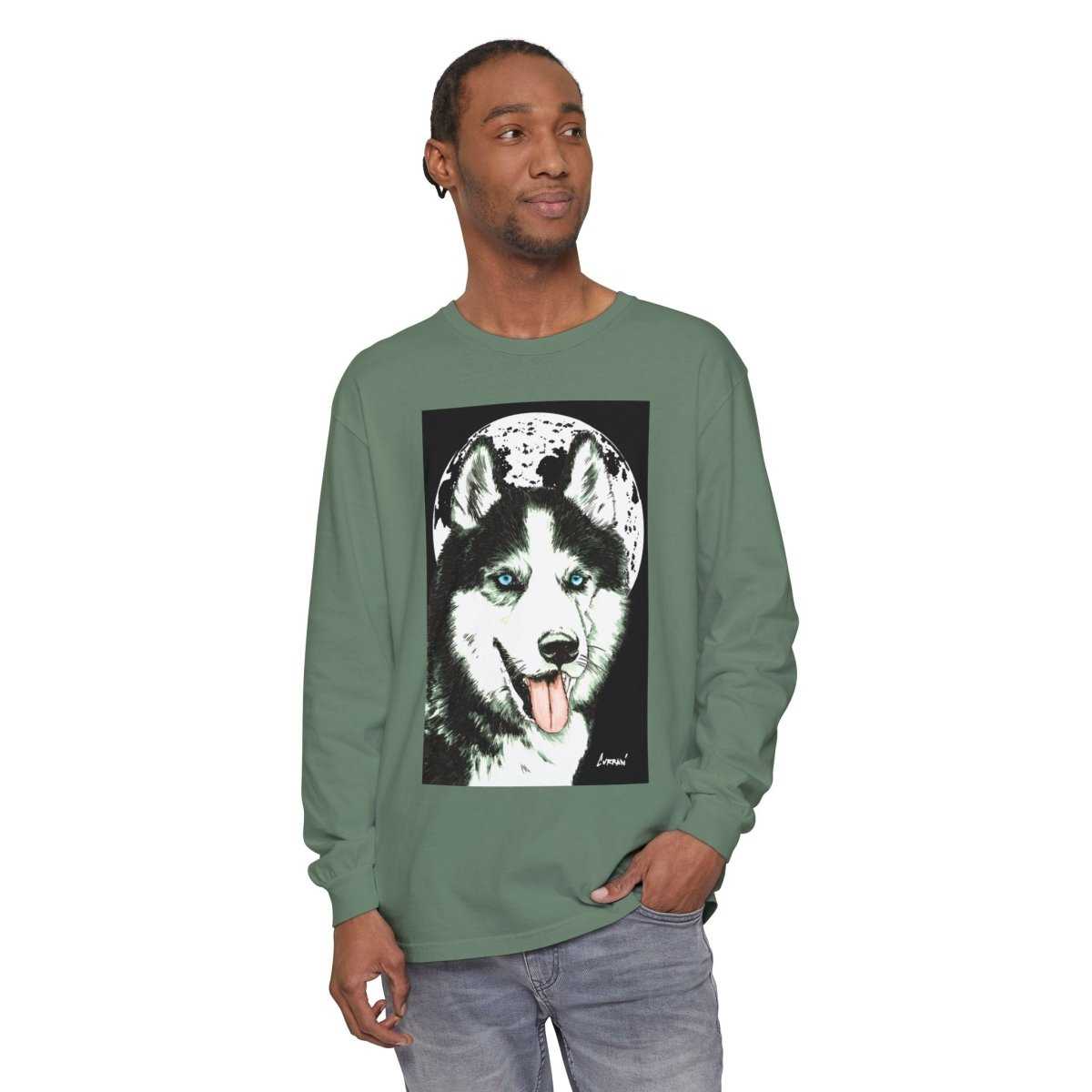 Moonlit Husky Long Sleeve T-Shirt | Cozy Unisex Graphic Tee for Dog Lovers - Curran Artworks