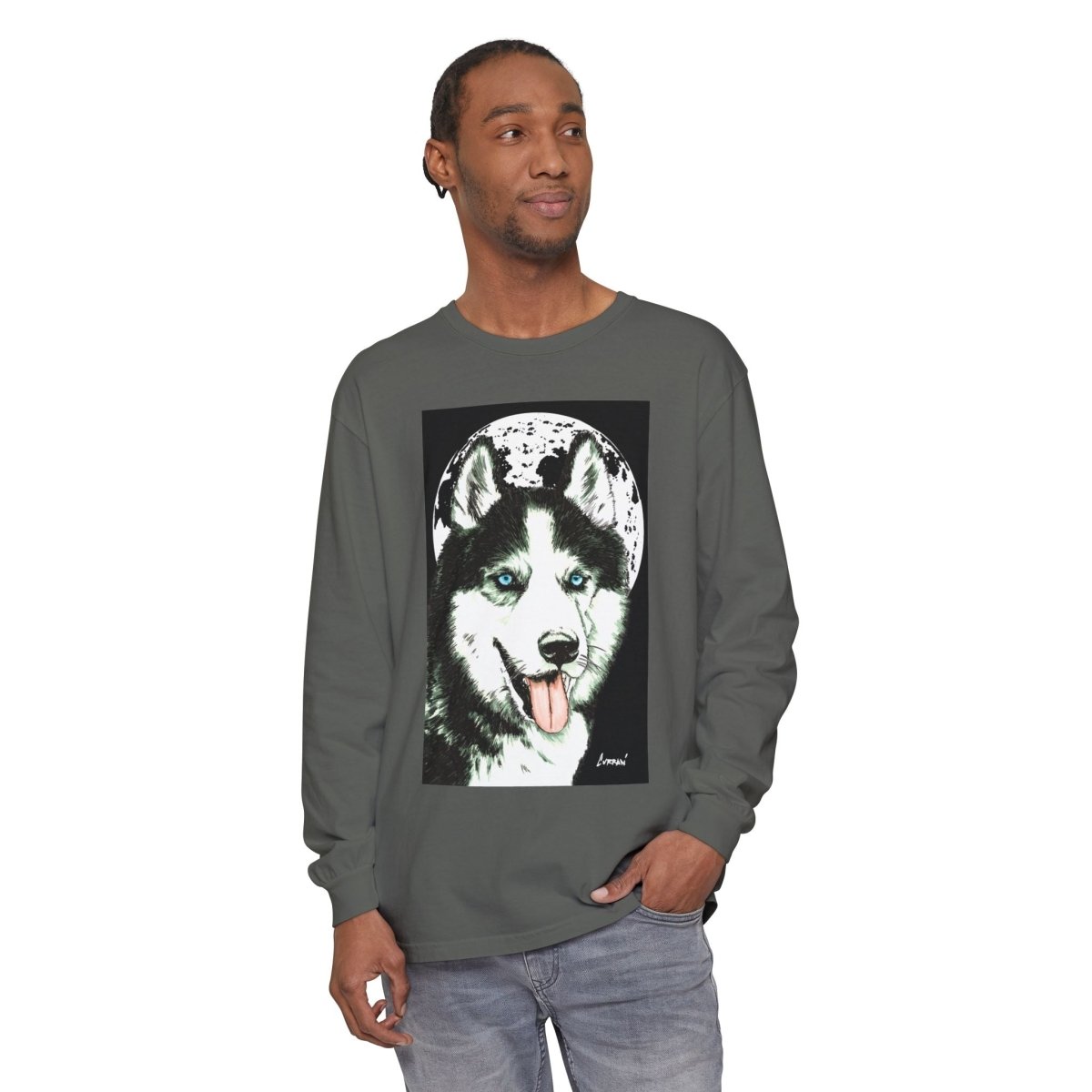 Moonlit Husky Long Sleeve T-Shirt | Cozy Unisex Graphic Tee for Dog Lovers - Curran Artworks
