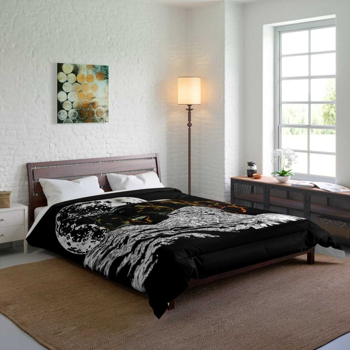 Panther Serenity Black Cozy Comforter for Animal Lovers