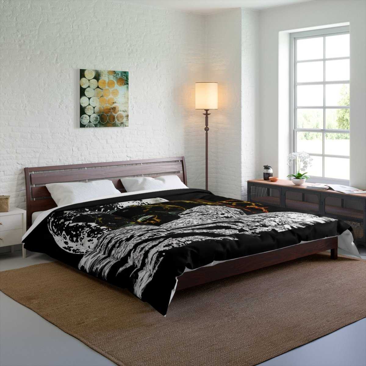 Panther Serenity Black Cozy Comforter for Animal Lovers
