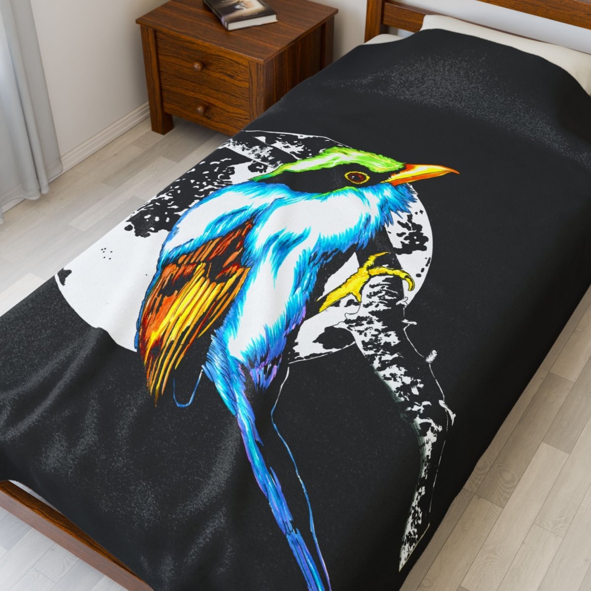 Vibrant Bird Design Velveteen Plush Blanket - Cozy & Stylish Home Decor - Curran Artworks